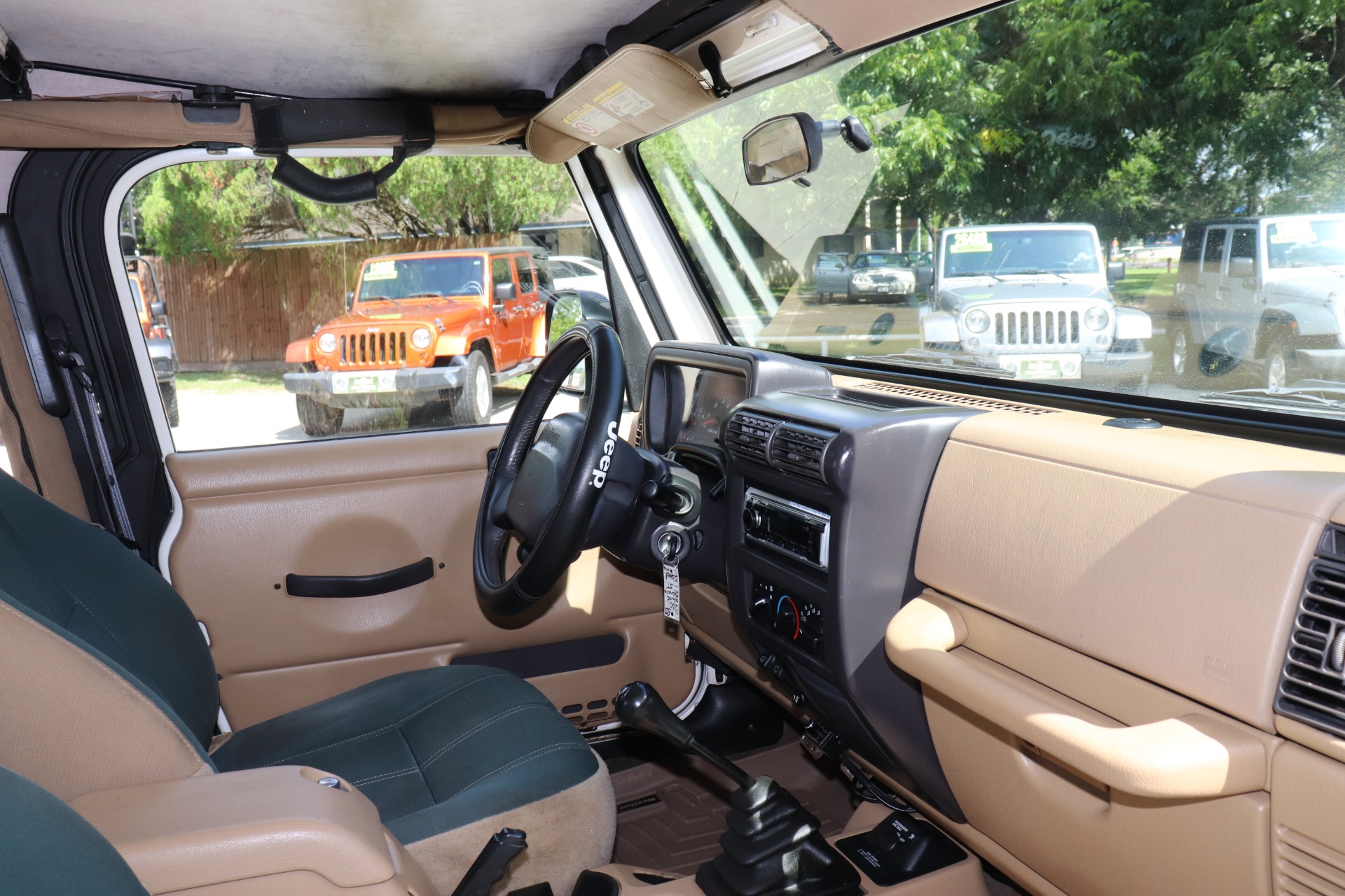 Used-2001-Jeep-Wrangler-Sahara