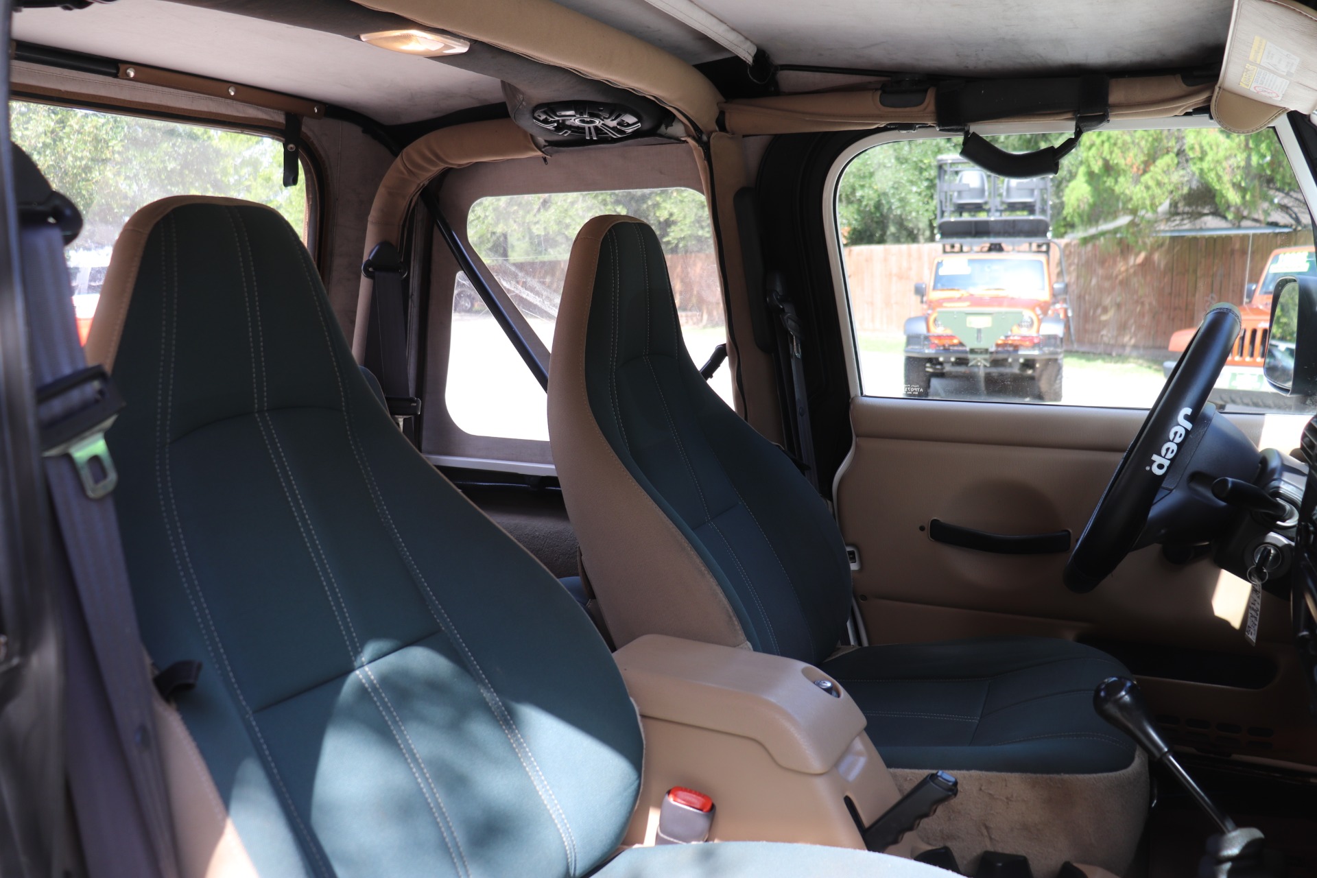 Used-2001-Jeep-Wrangler-Sahara