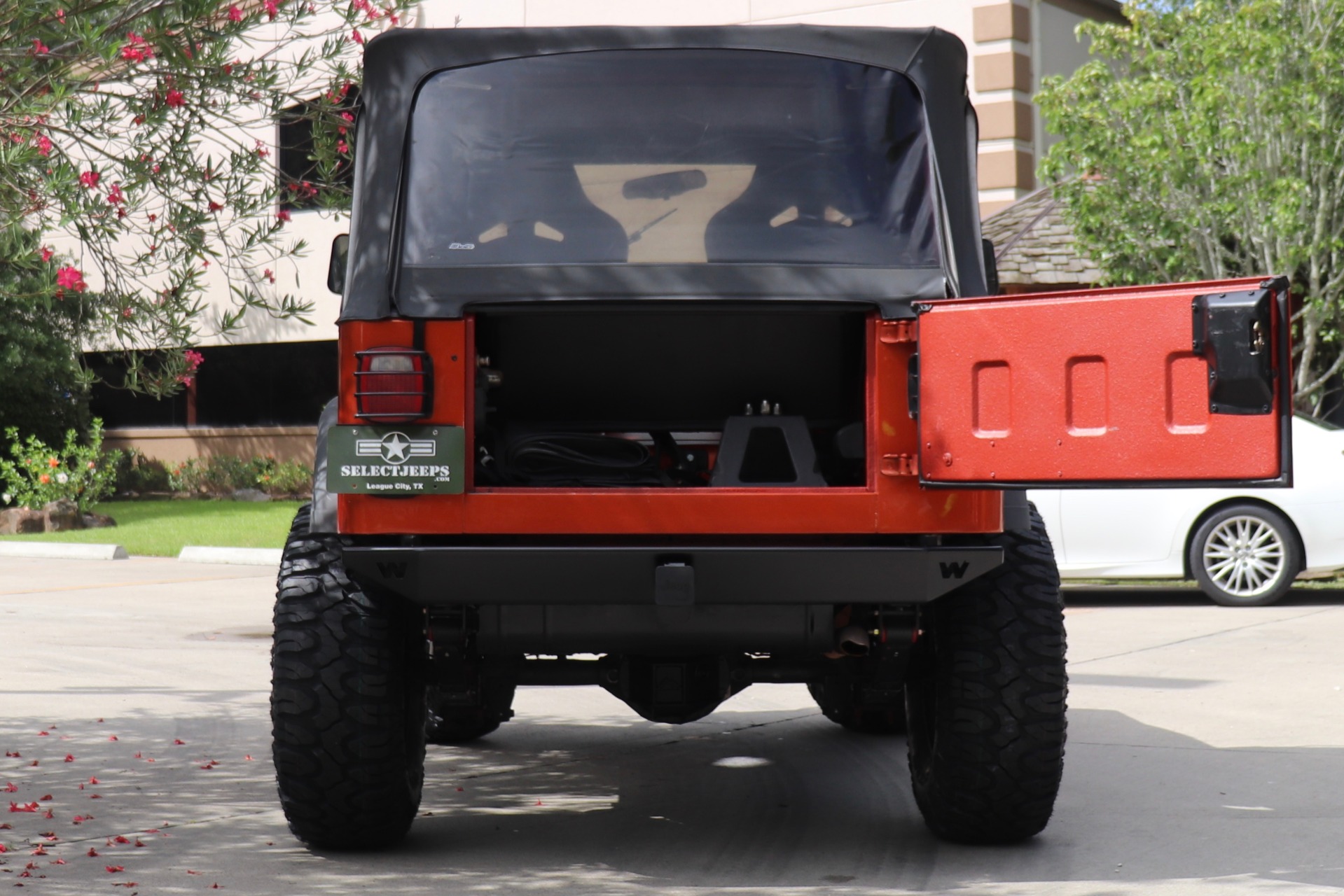 Used-1992-Jeep-Wrangler