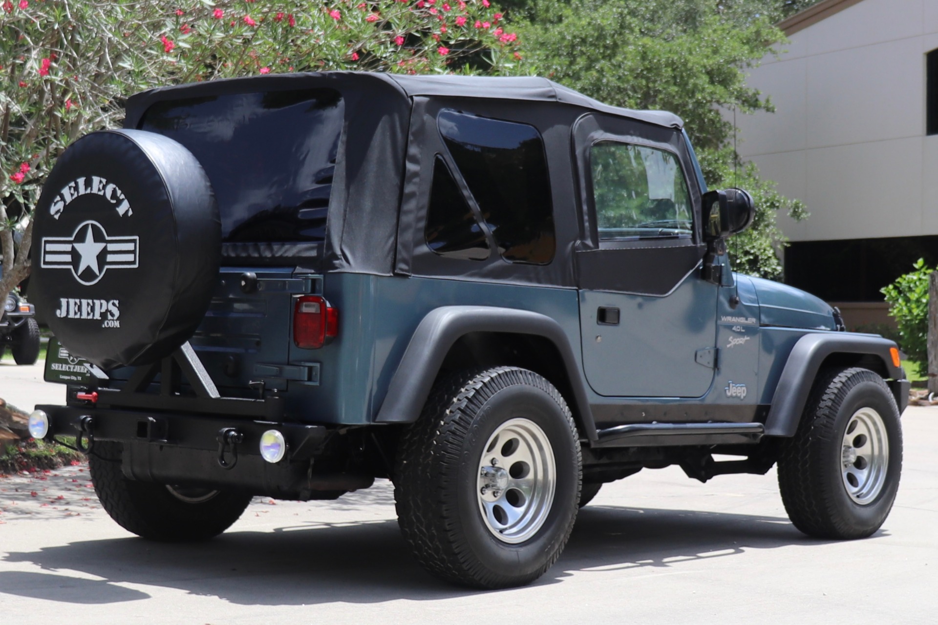 Used-1999-Jeep-Wrangler-Sport