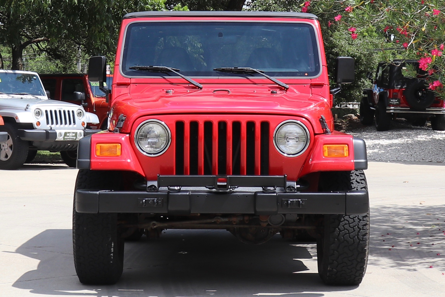 Used-2000-Jeep-Wrangler-Sport