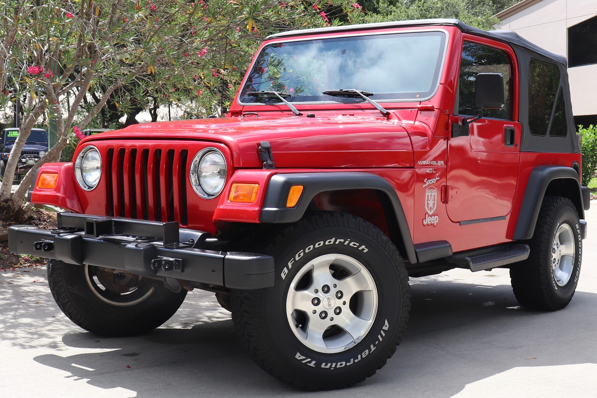 Used-2000-Jeep-Wrangler-Sport