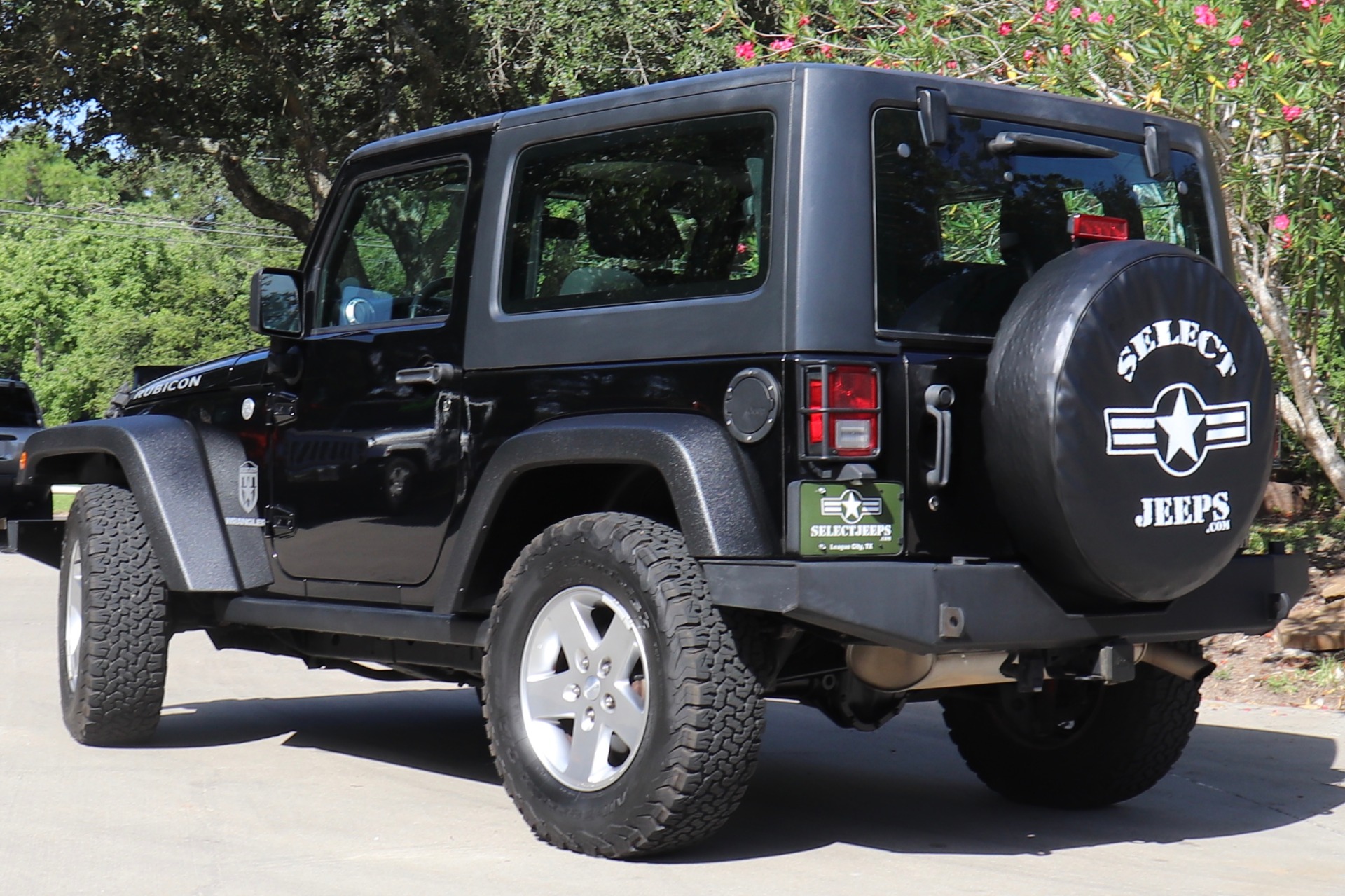 Used-2011-Jeep-Wrangler-Rubicon