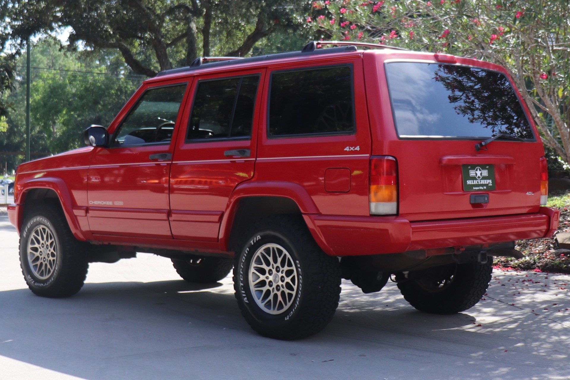 Used-1997-Jeep-Cherokee-Country