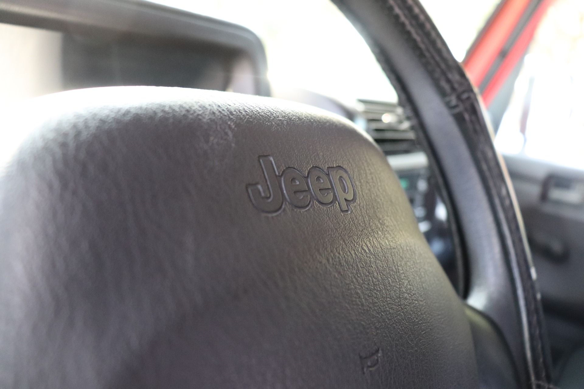 Used-1999-Jeep-Wrangler-Sport