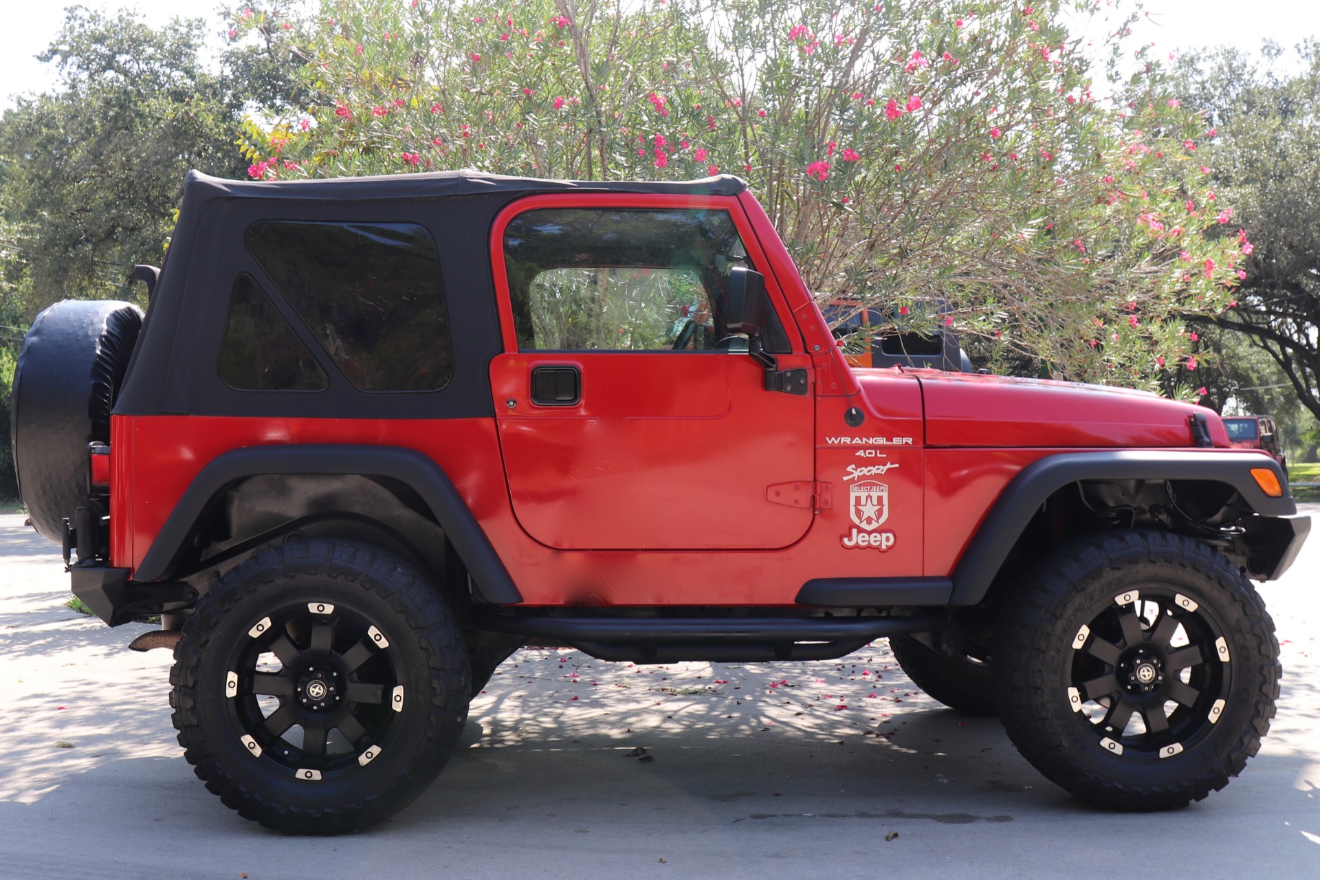 Used-1999-Jeep-Wrangler-Sport