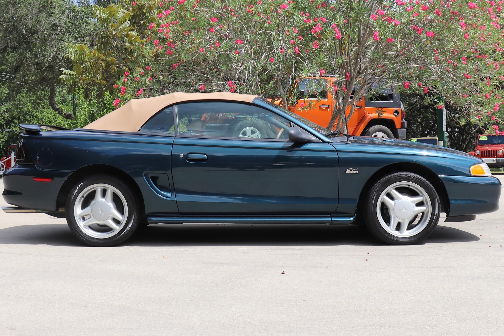 Used-1994-Ford-Mustang-GT