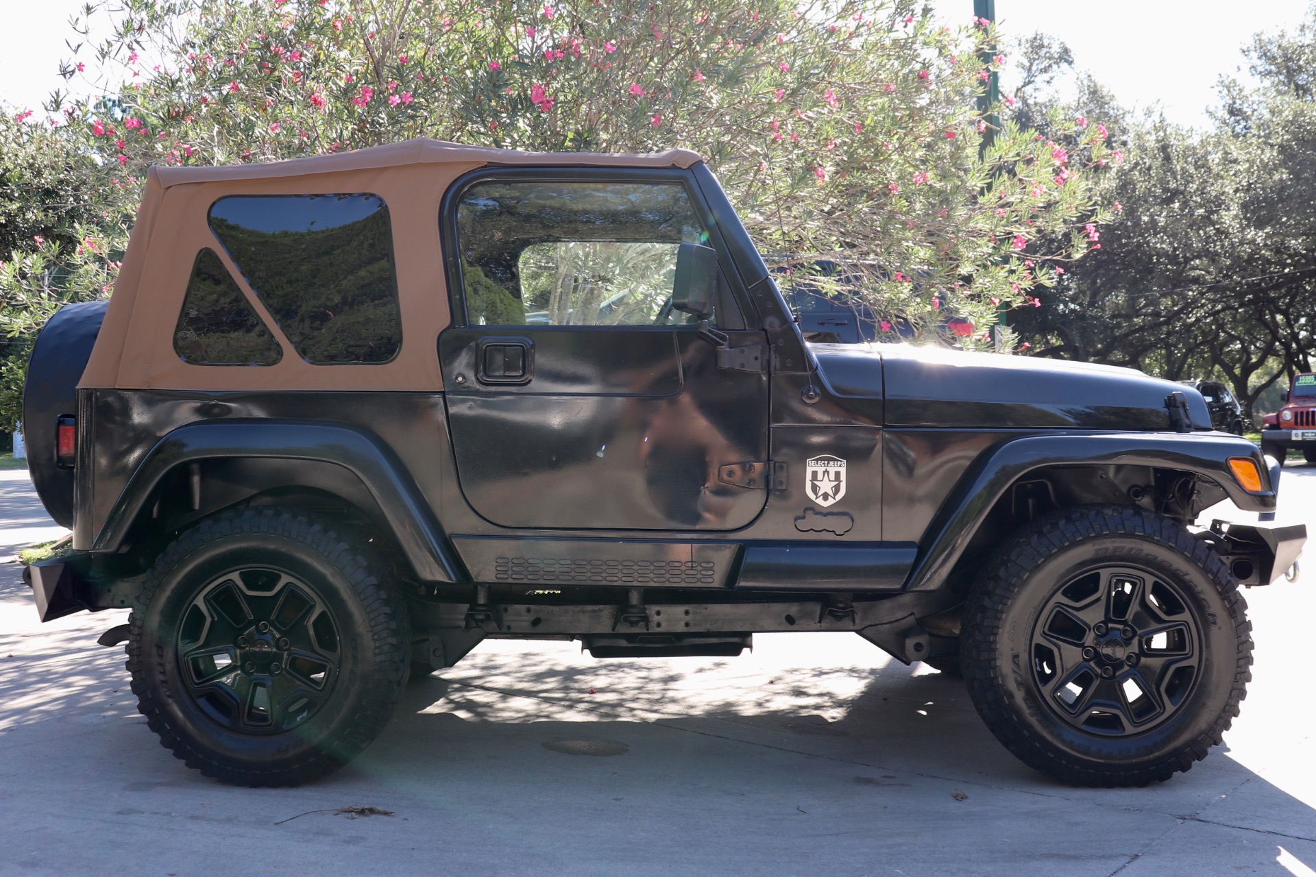 Used-1997-Jeep-Wrangler-Sahara