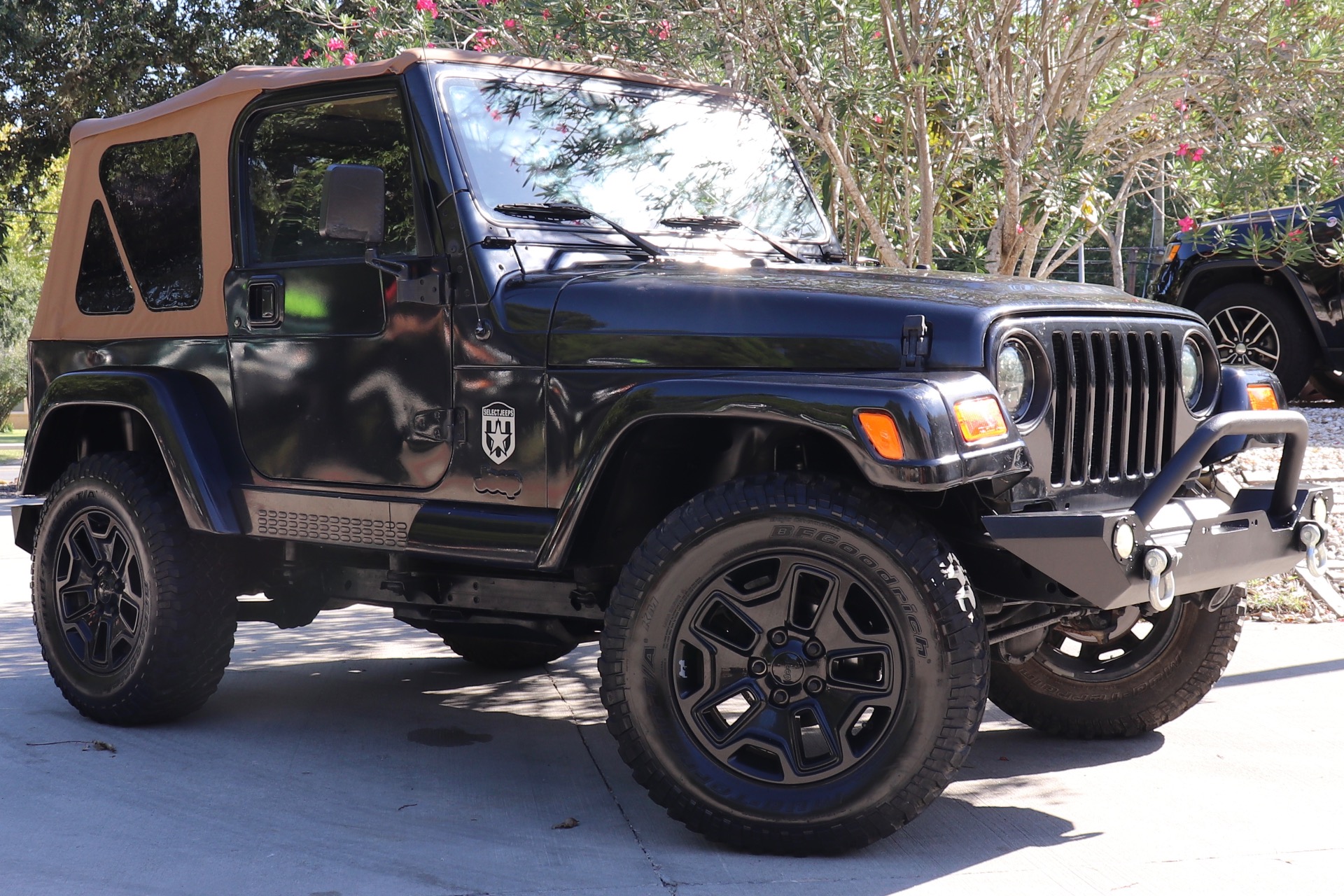 Used-1997-Jeep-Wrangler-Sahara