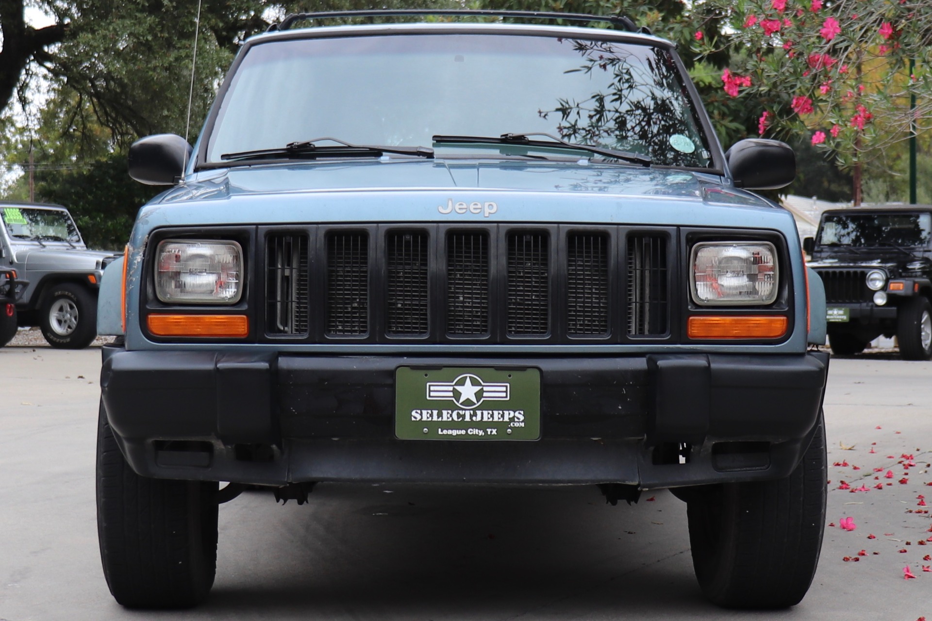 Used-1997-Jeep-Cherokee-Sport