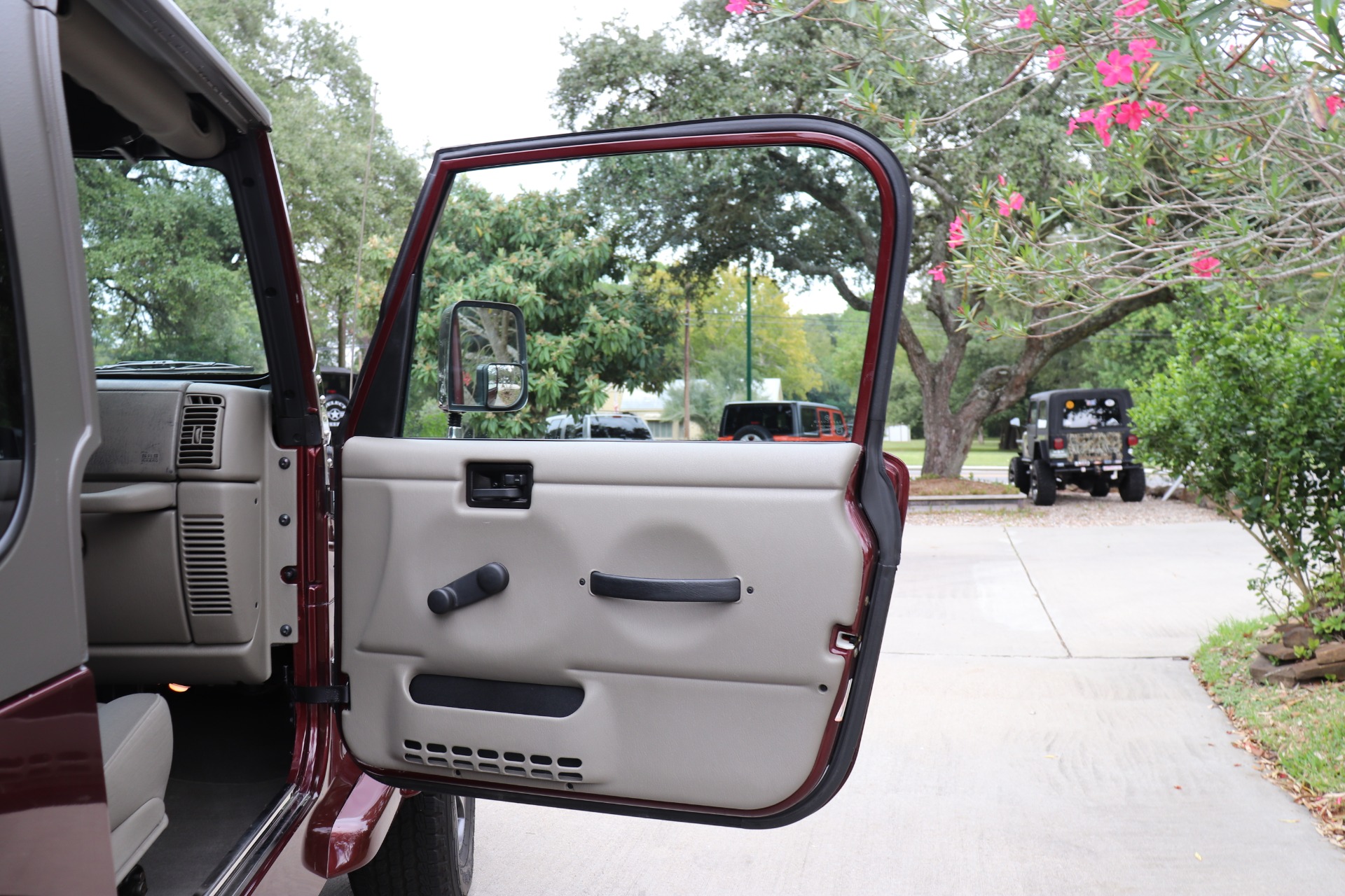 Used-2003-Jeep-Wrangler-Sahara