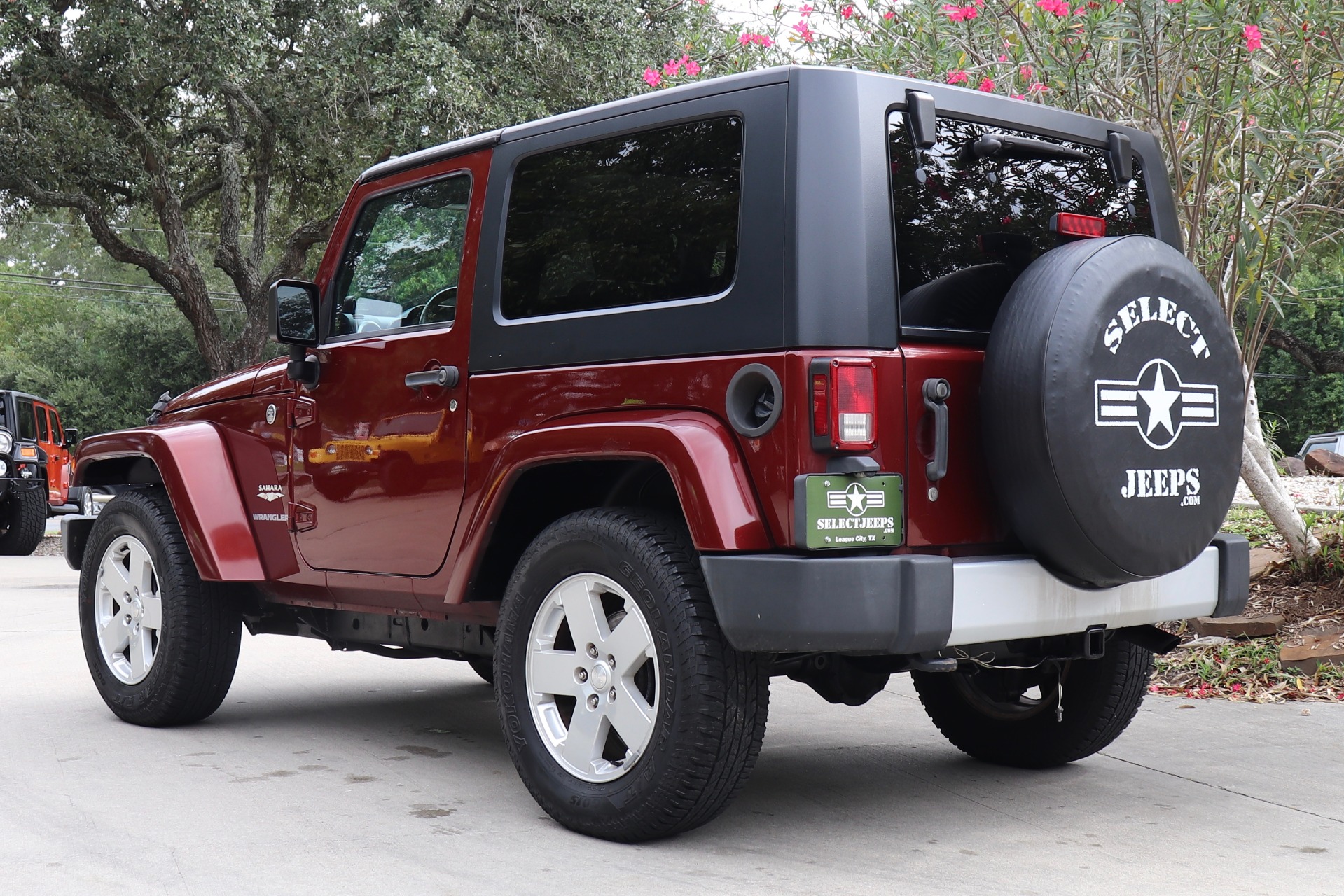 Used-2010-Jeep-Wrangler-Sahara