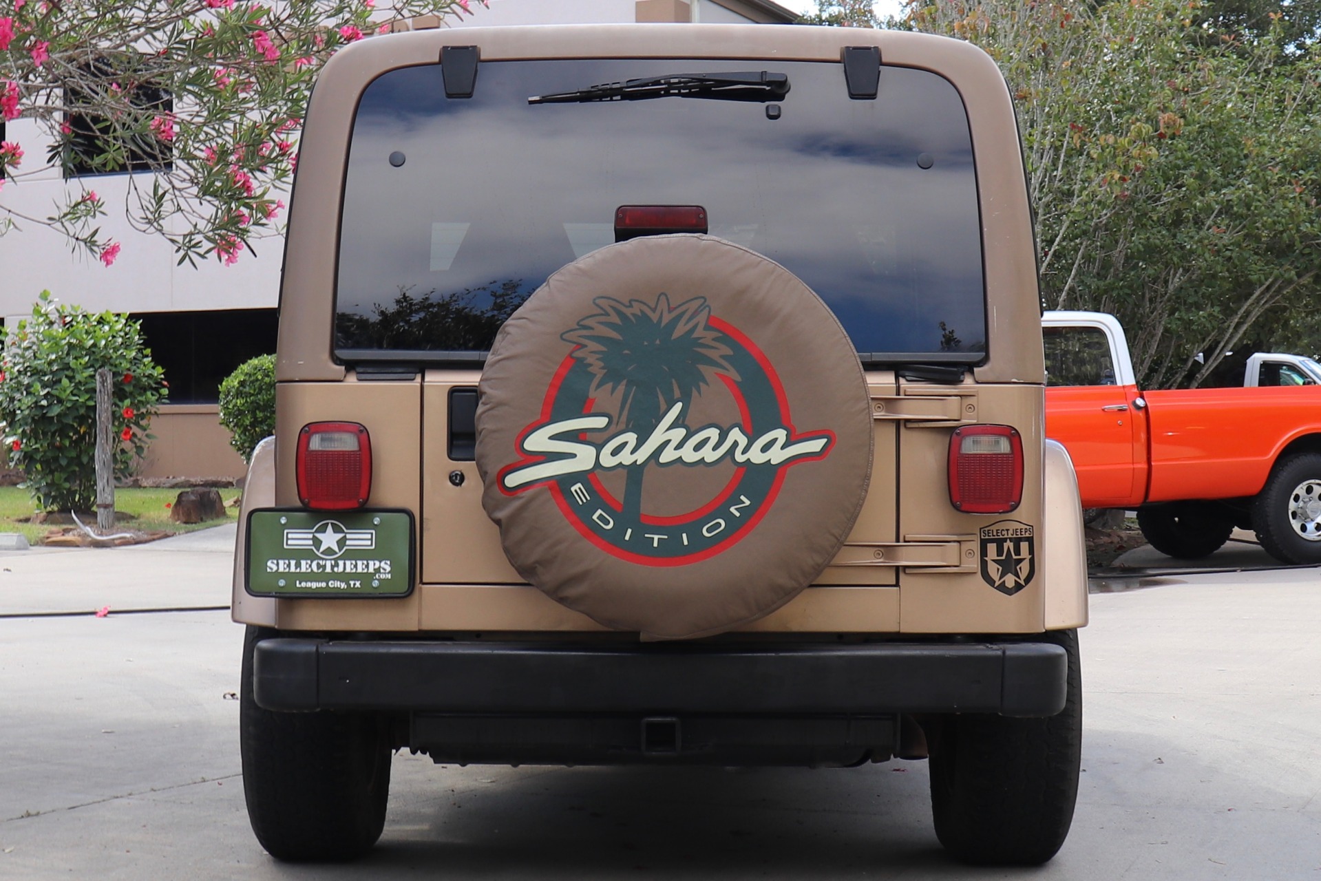 Used-1999-Jeep-Wrangler-Sahara