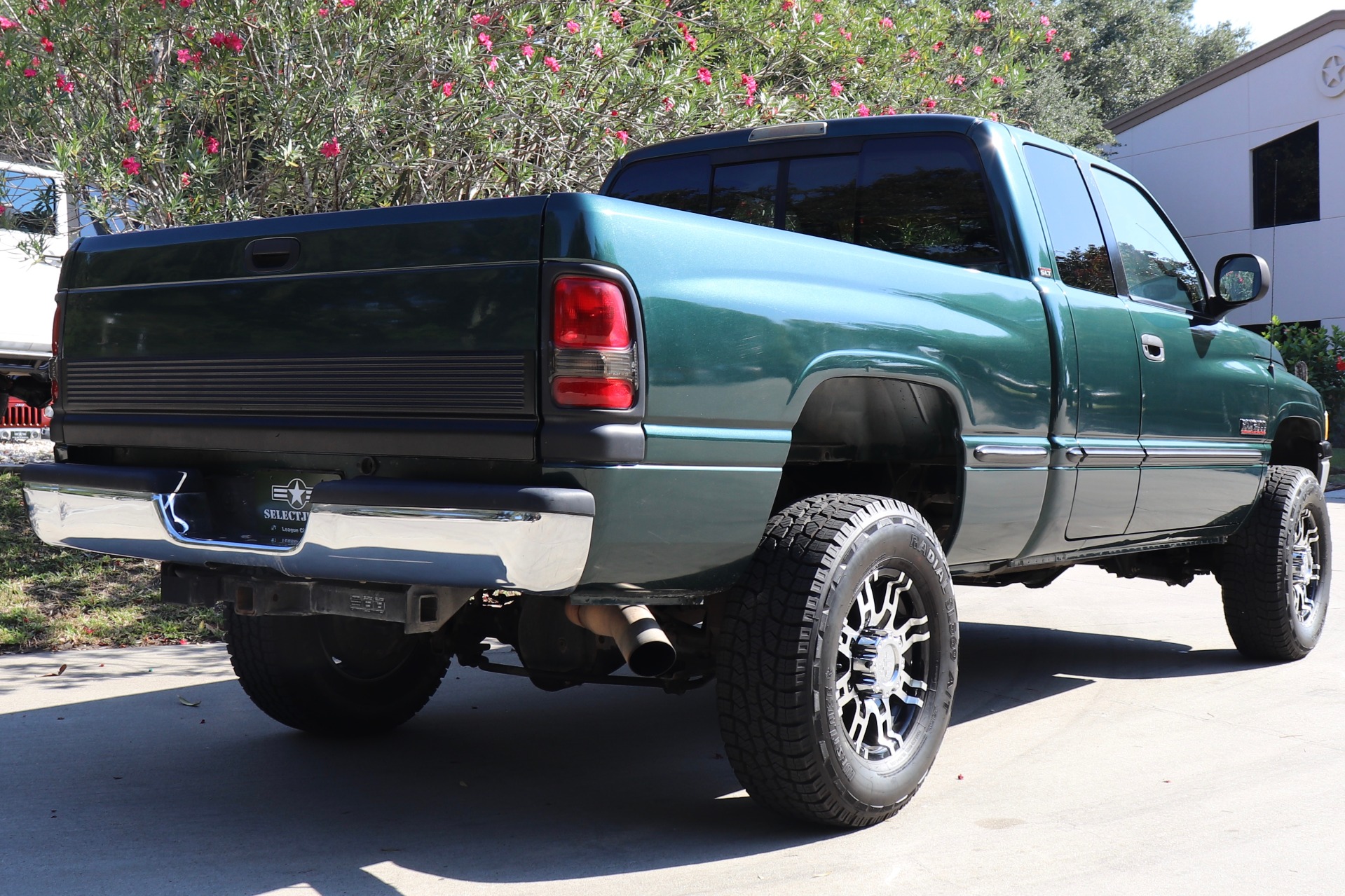 Used-1999-Dodge-Ram-Pickup-2500-Laramie-SLT