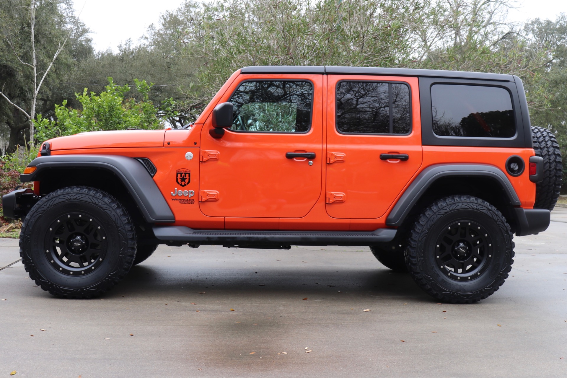 Used-2018-Jeep-Wrangler-Unlimited-Sport