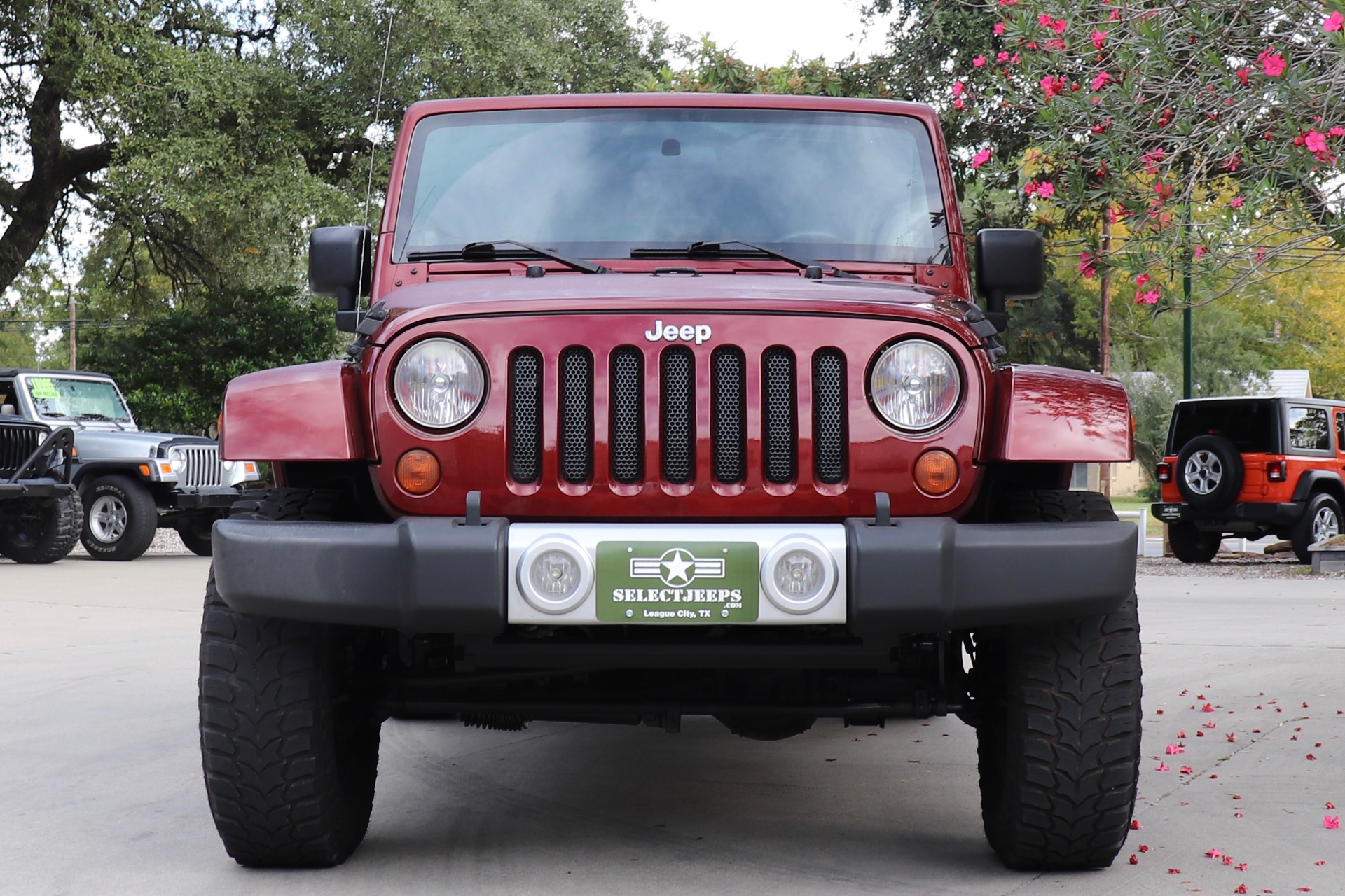 Used-2010-Jeep-Wrangler-Unlimited-Sahara