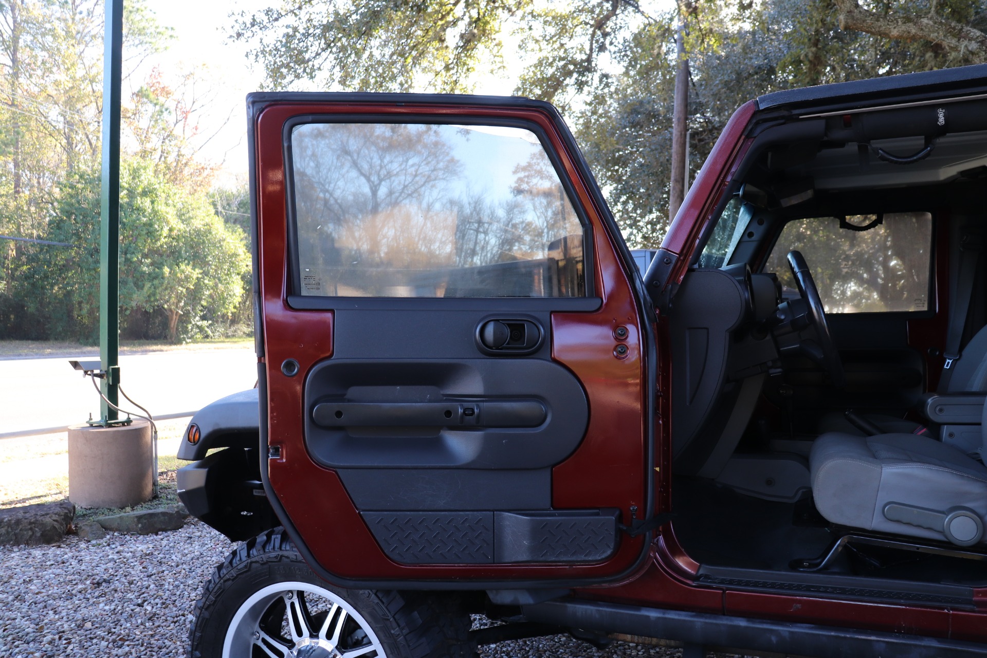 Used-2008-Jeep-Wrangler-Unlimited-Rubicon