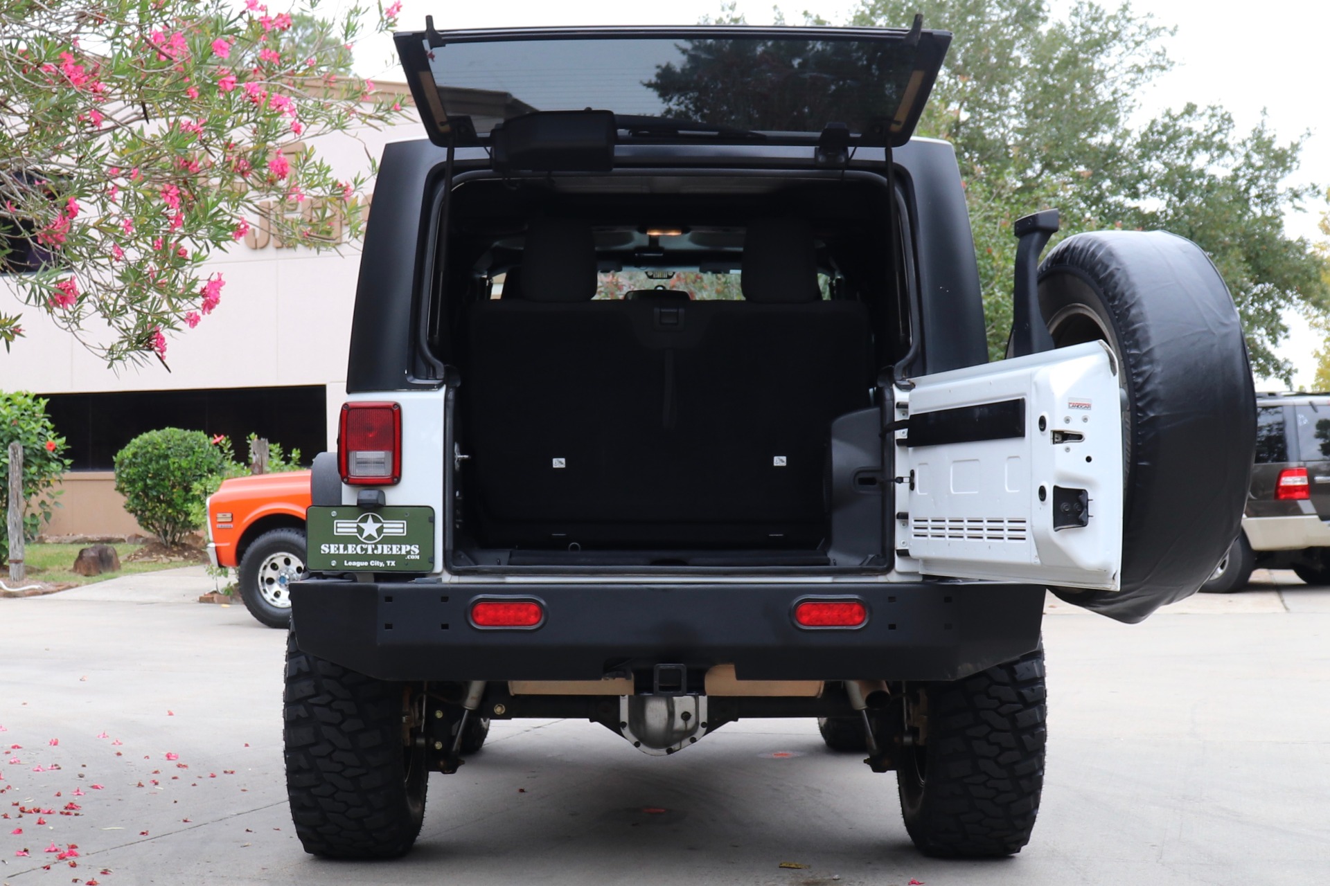 Used-2012-Jeep-Wrangler-Rubicon