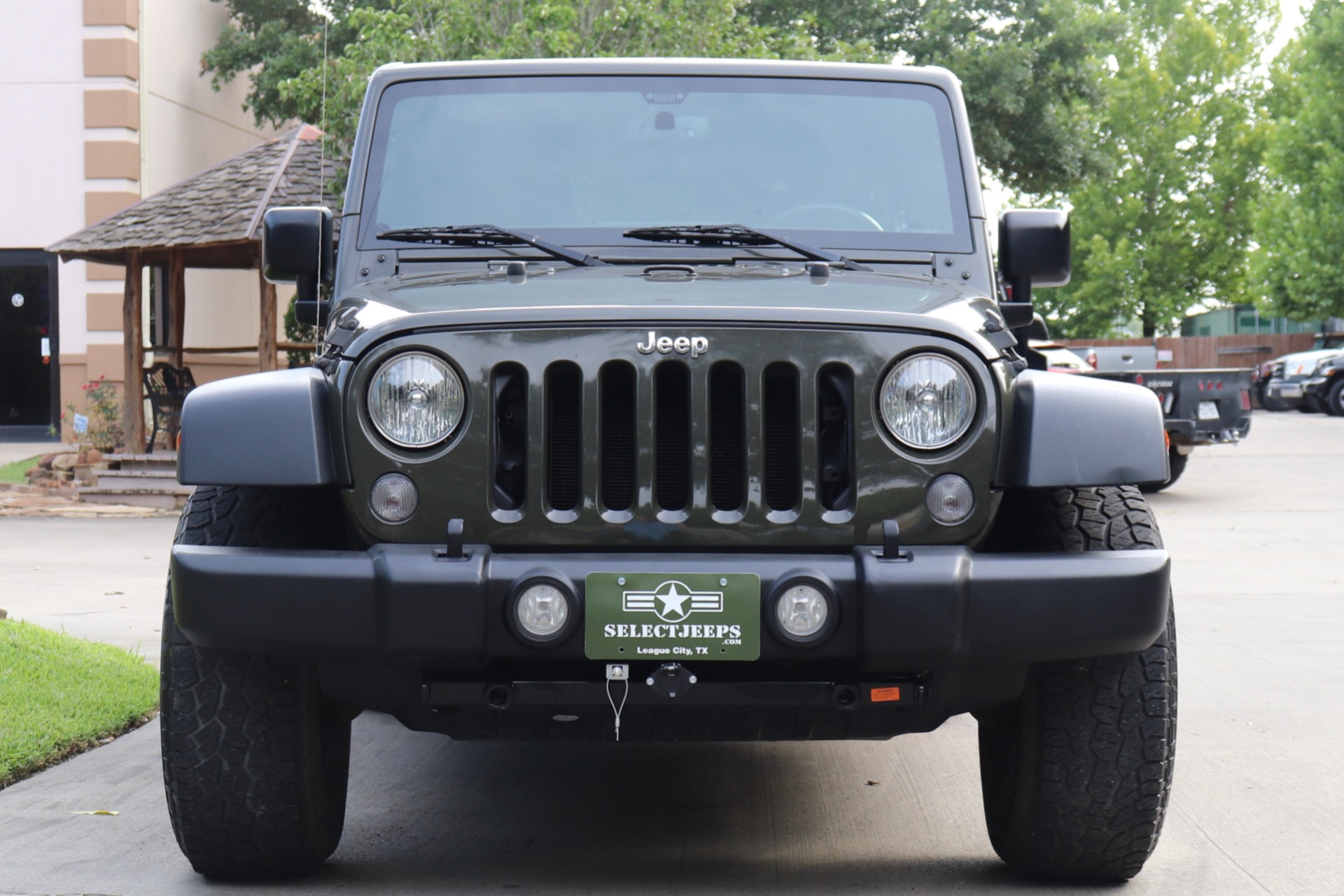 Used-2015-Jeep-Wrangler-Unlimited-Sport