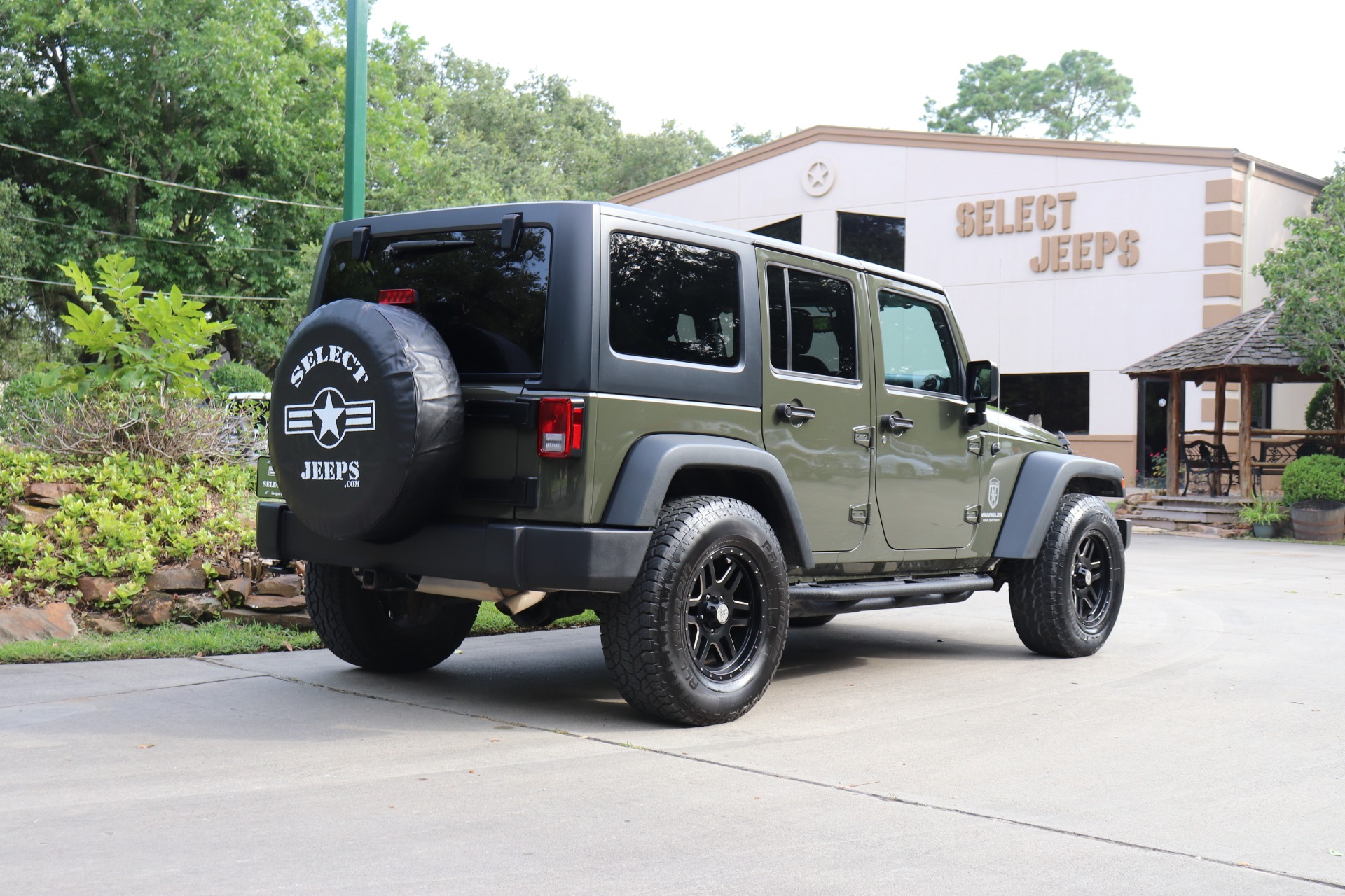 Used-2015-Jeep-Wrangler-Unlimited-Sport