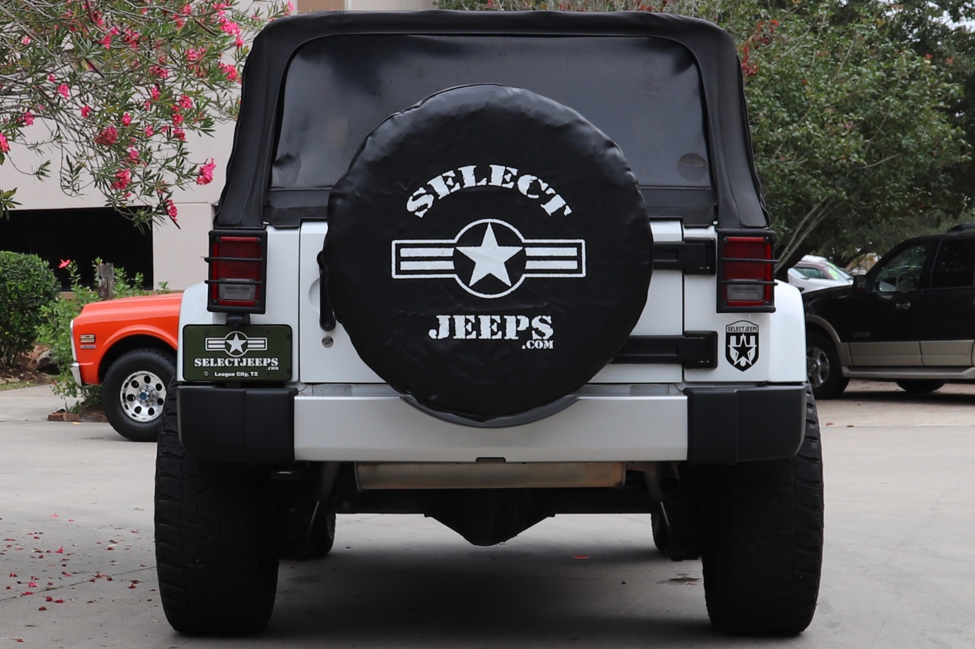 Used-2012-Jeep-Wrangler-Sahara