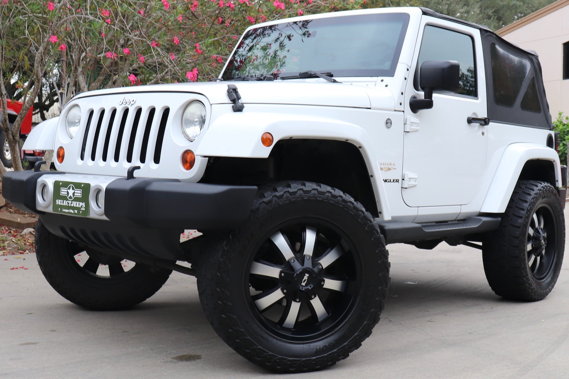 Used-2012-Jeep-Wrangler-Sahara