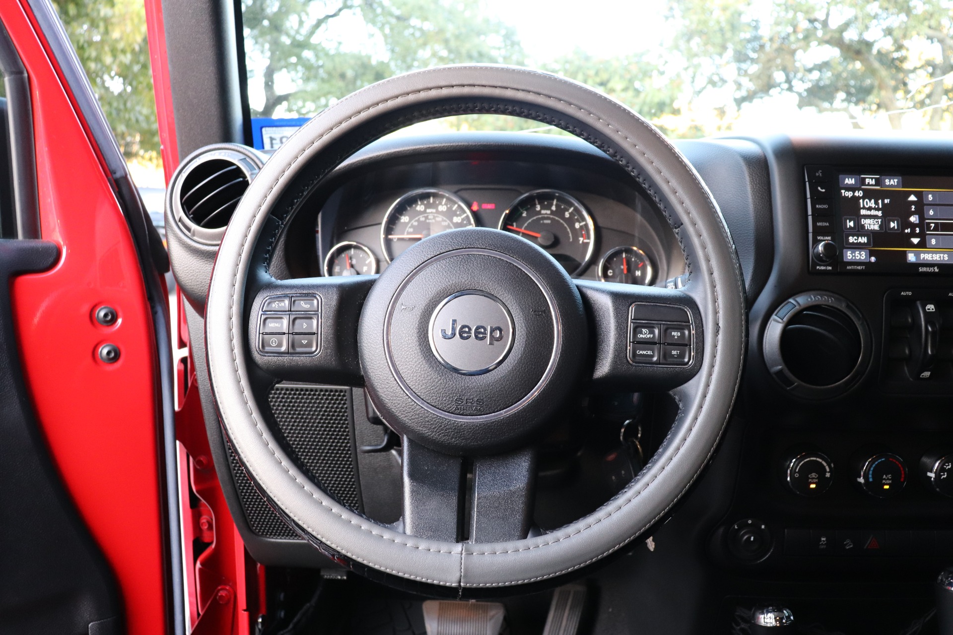 Used-2015-Jeep-Wrangler-Unlimited-Sport