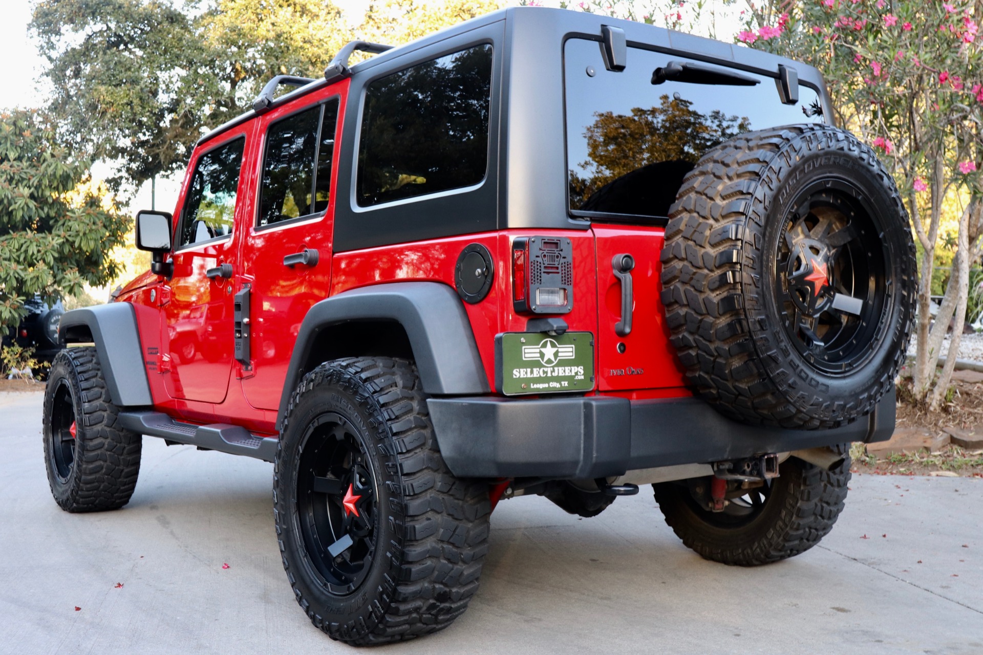 Used-2015-Jeep-Wrangler-Unlimited-Sport