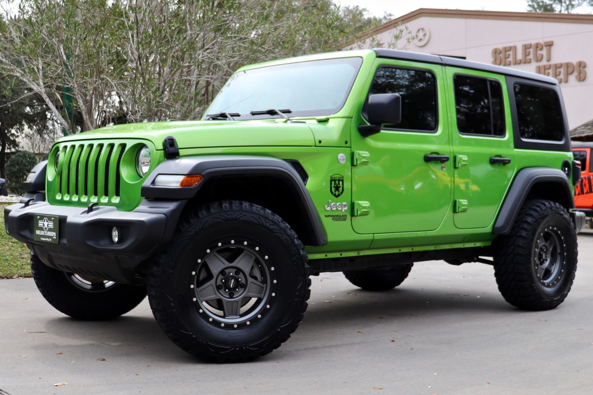 Used-2018-Jeep-Wrangler-Unlimited-Sport