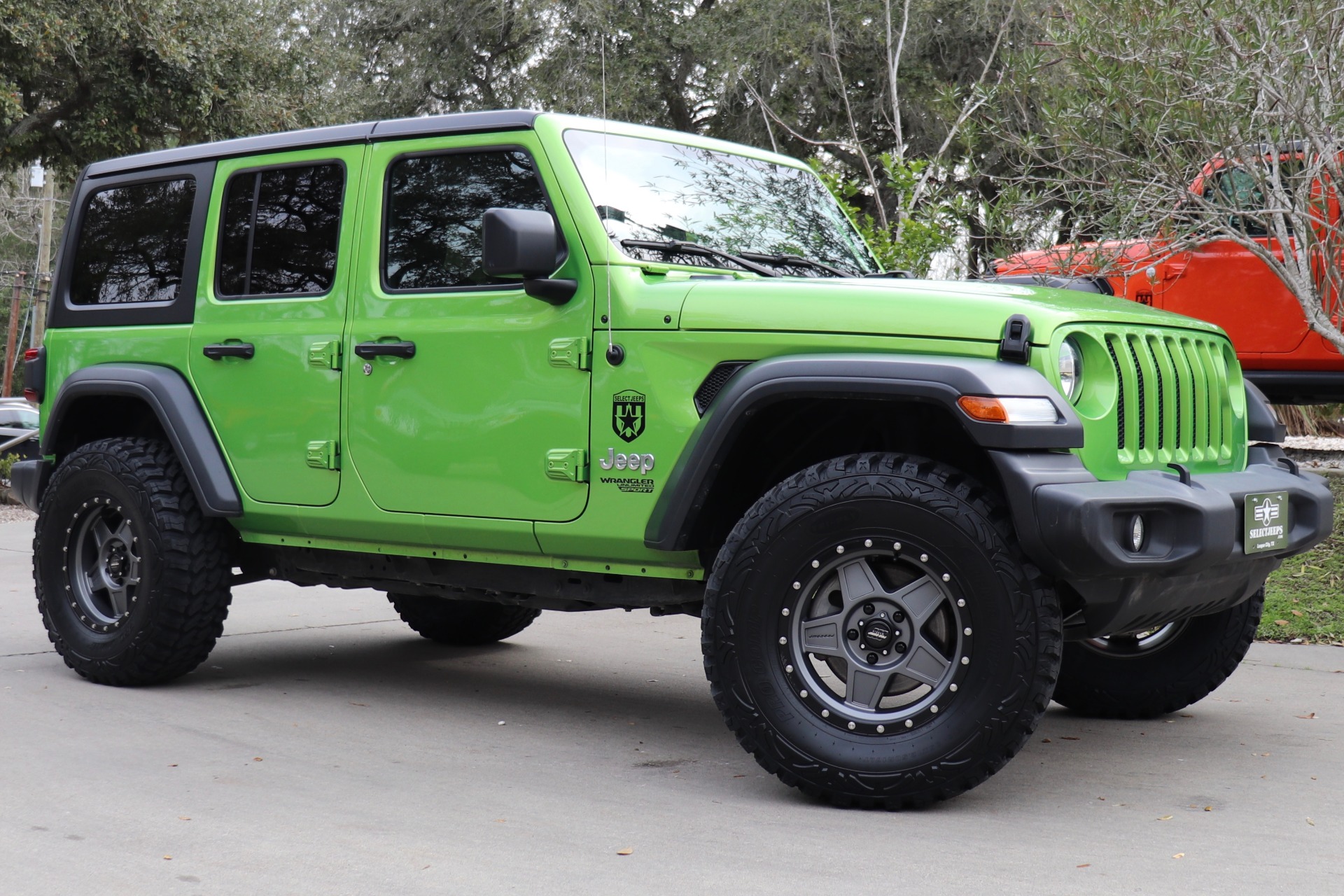 Used-2018-Jeep-Wrangler-Unlimited-Sport