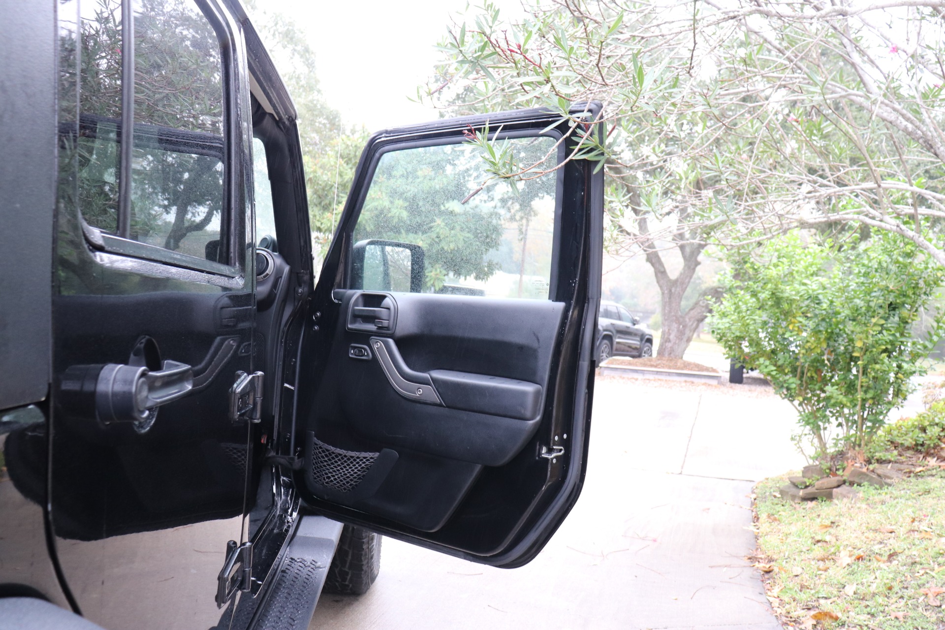 Used-2011-Jeep-Wrangler-Unlimited-Sport For Sale | Select Jeeps Inc. Used-2011-Jeep-Wrangler-Unlimited-Sport