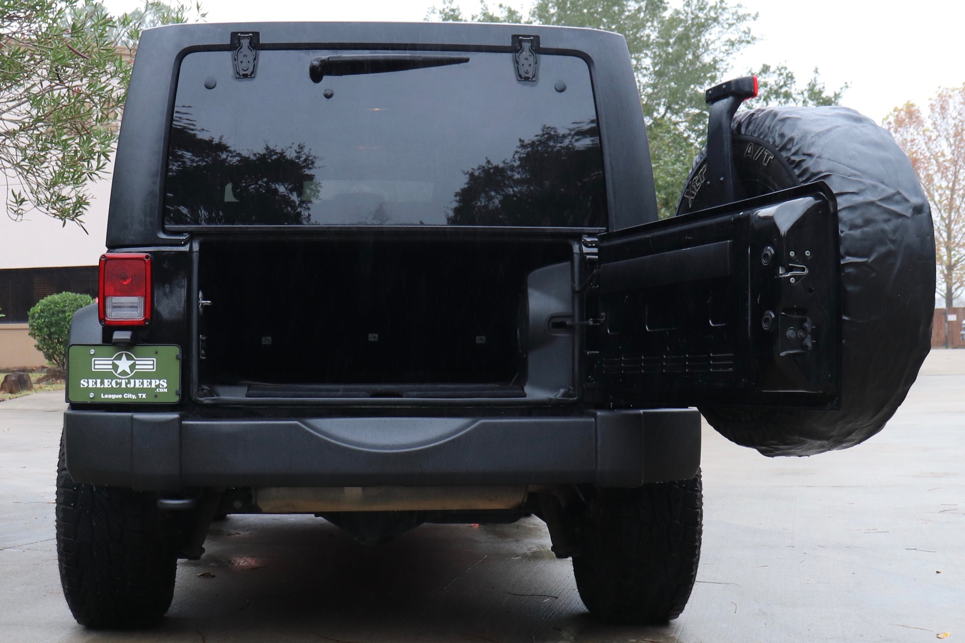 Used-2011-Jeep-Wrangler-Unlimited-Sport For Sale | Select Jeeps Inc. Used-2011-Jeep-Wrangler-Unlimited-Sport