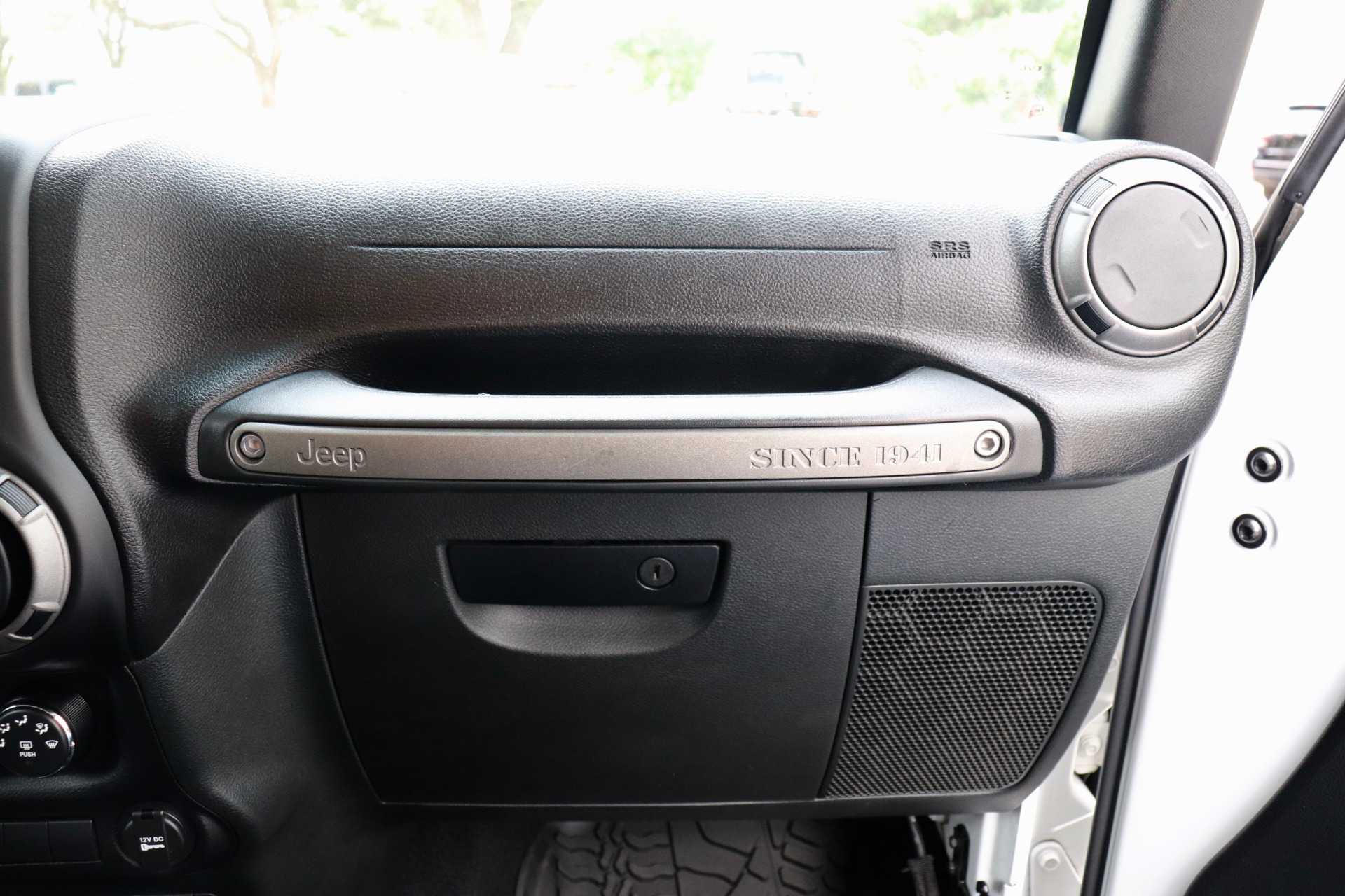 Used-2015-Jeep-Wrangler-Unlimited-Sport For Sale | Select Jeeps Inc. Used-2015-Jeep-Wrangler-Unlimited-Sport