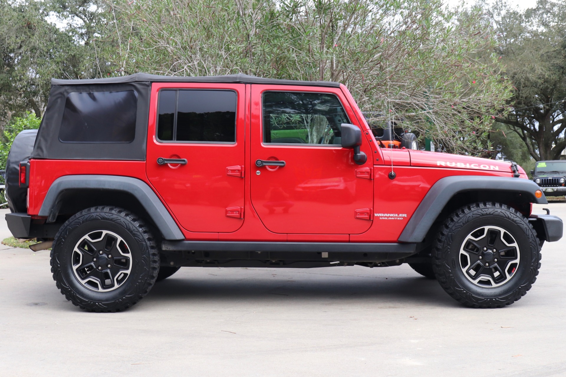 Used-2008-Jeep-Wrangler-Unlimited-Rubicon