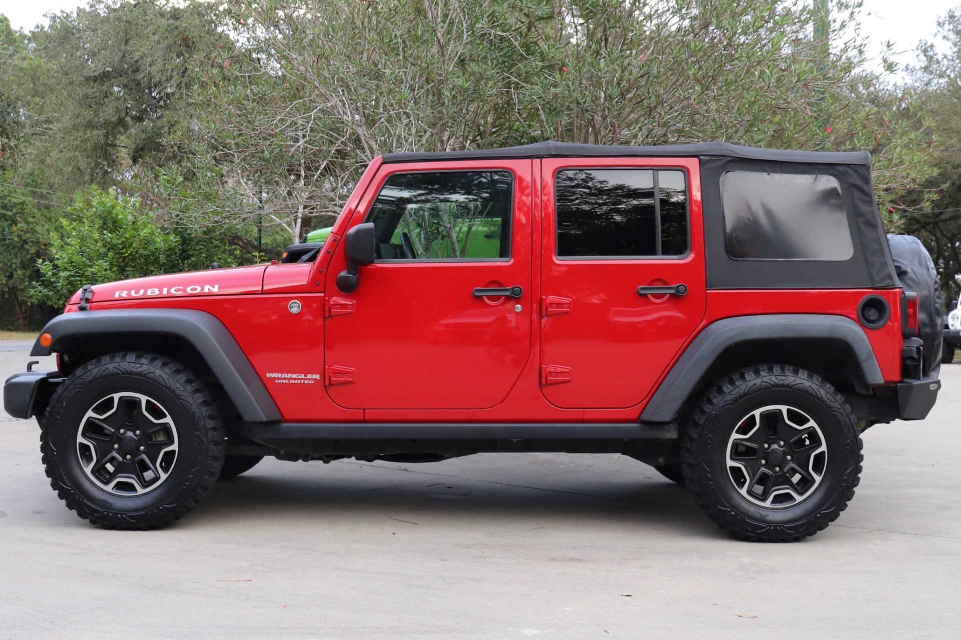 Used-2008-Jeep-Wrangler-Unlimited-Rubicon