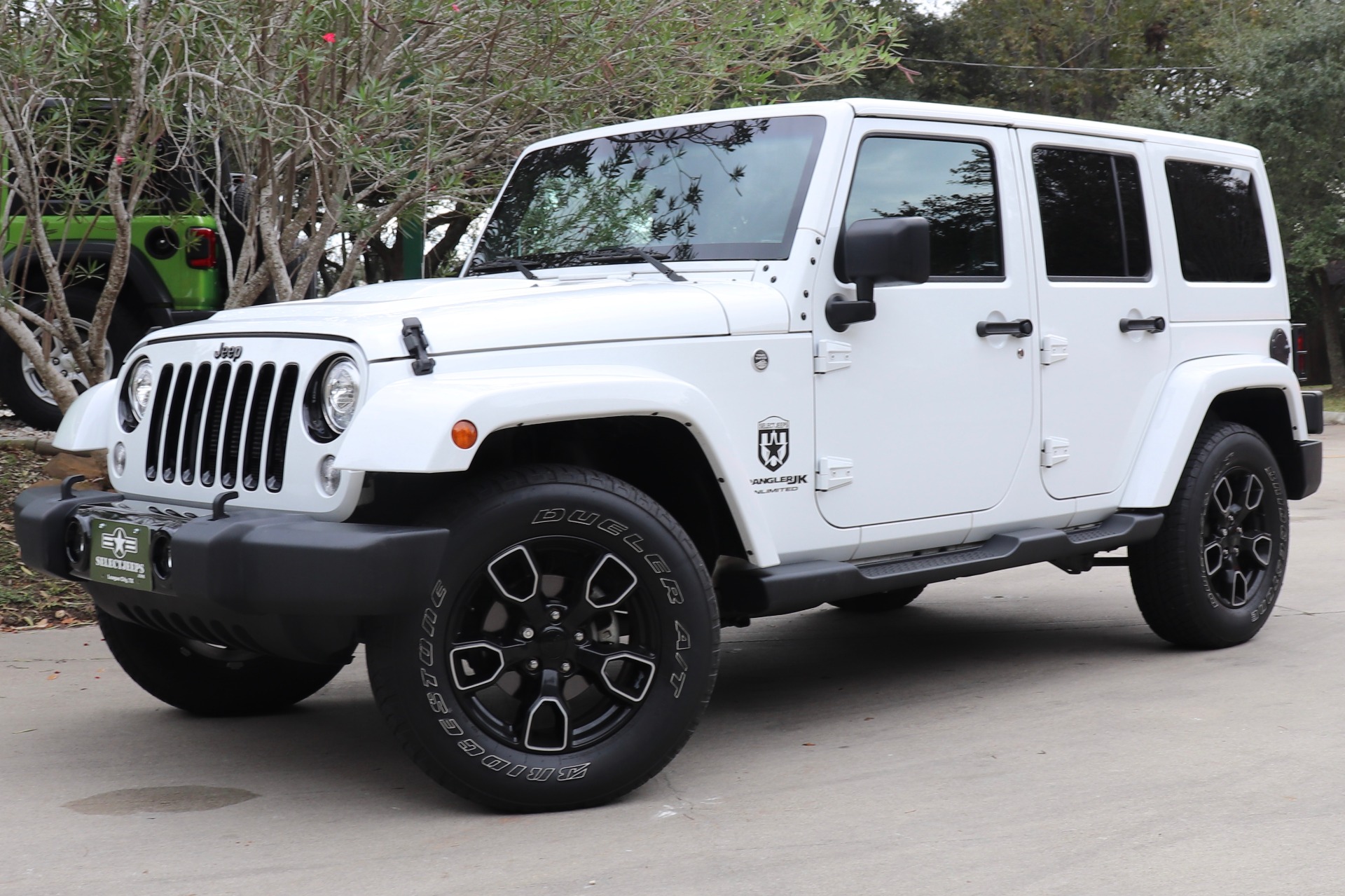 Used-2018-Jeep-Wrangler-JK-Unlimited-Sahara