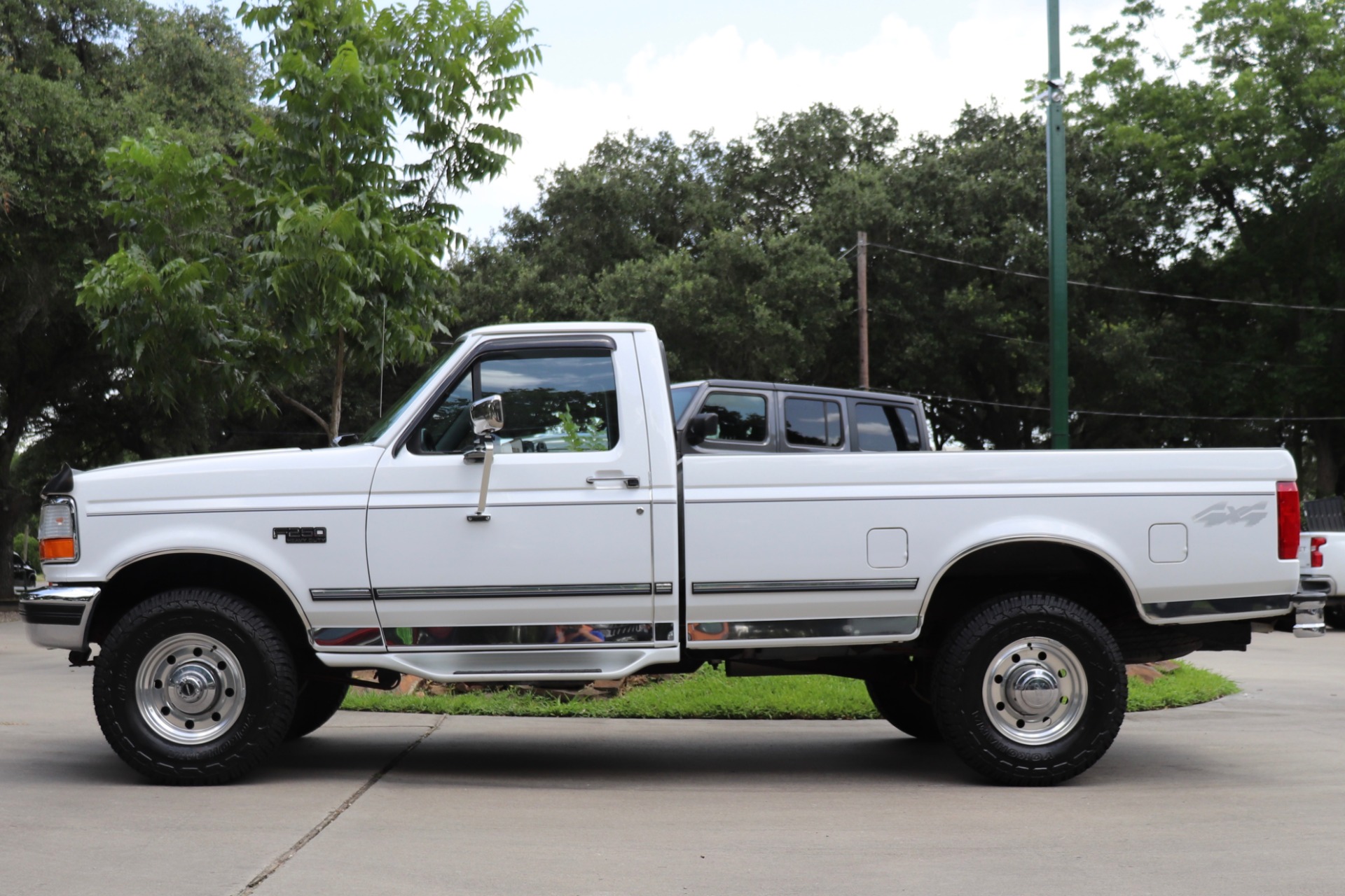 Used-1997-Ford-F-250-XLT