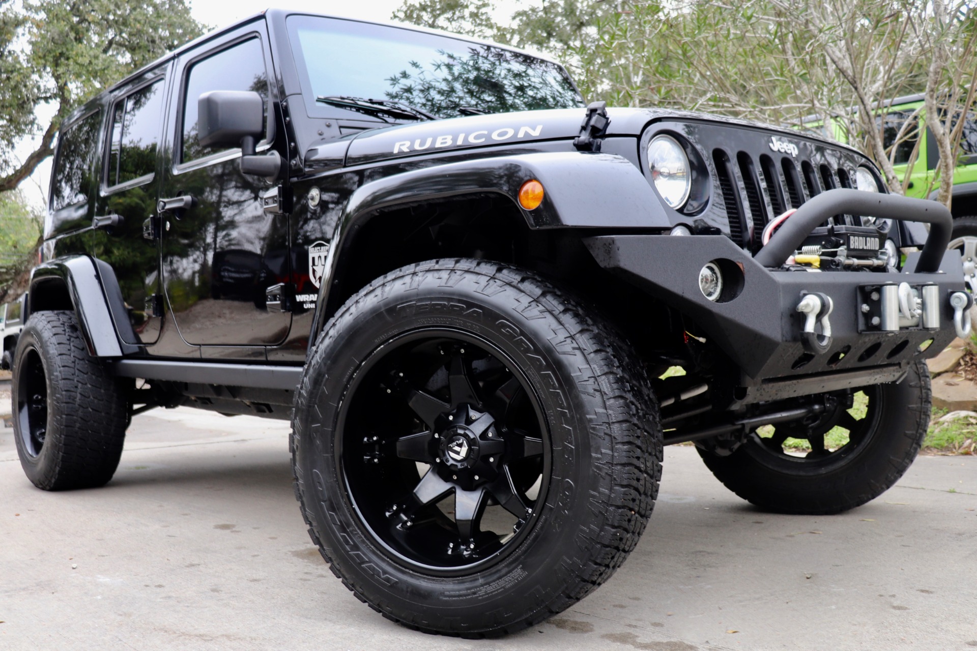 Used-2016-Jeep-Wrangler-Unlimited-Rubicon