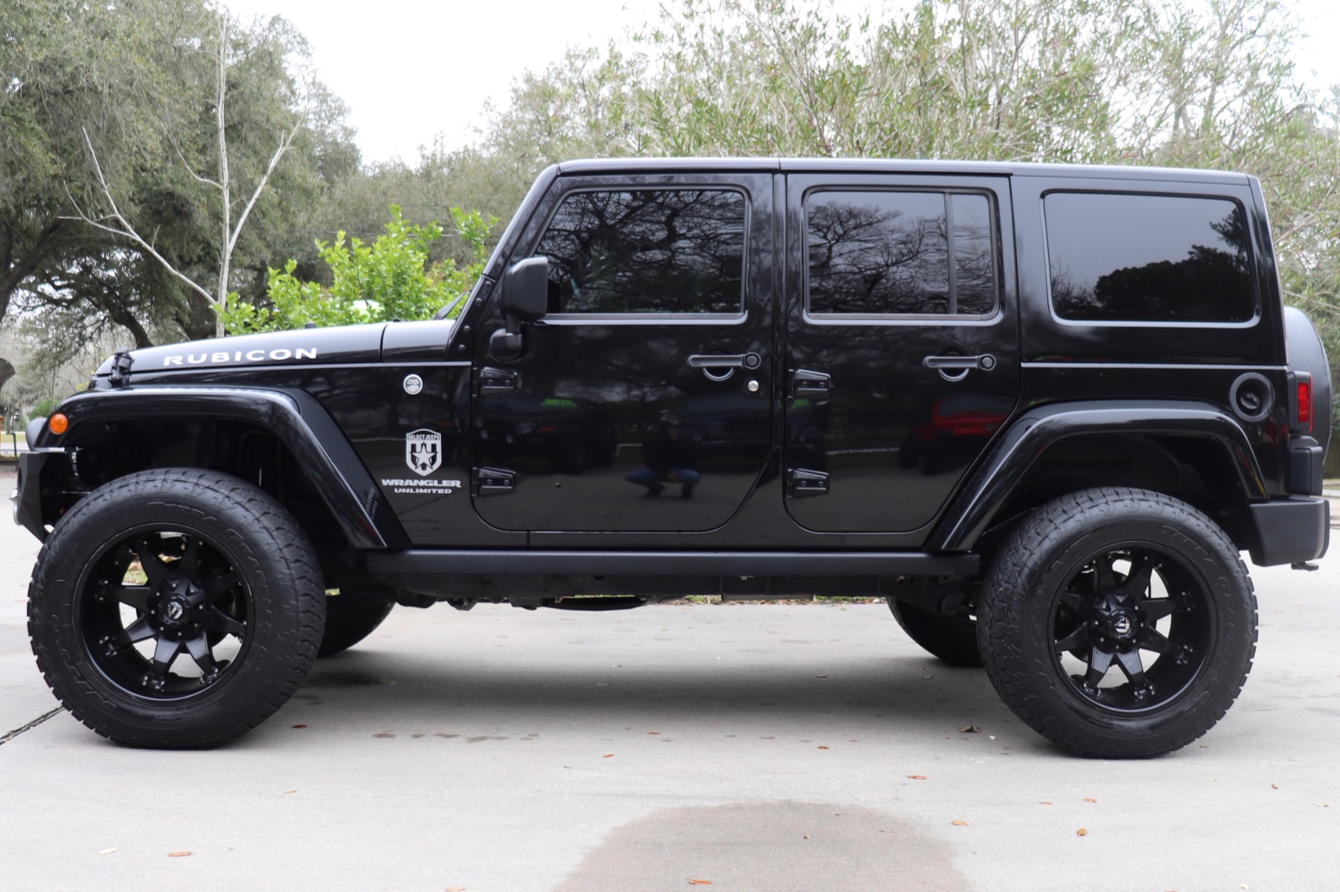 Used-2016-Jeep-Wrangler-Unlimited-Rubicon