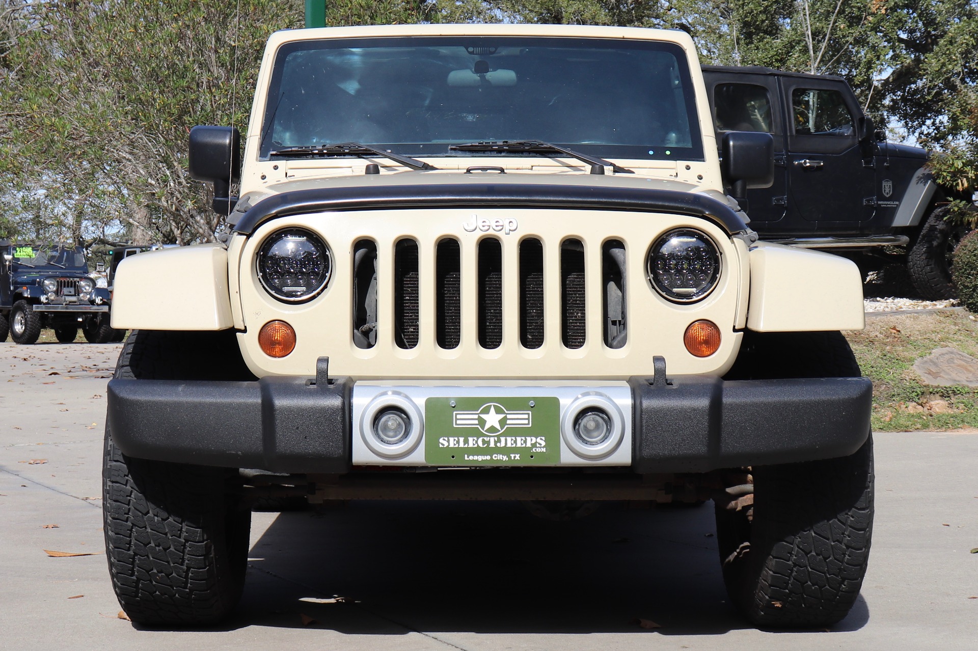 Used-2011-Jeep-Wrangler-Sahara