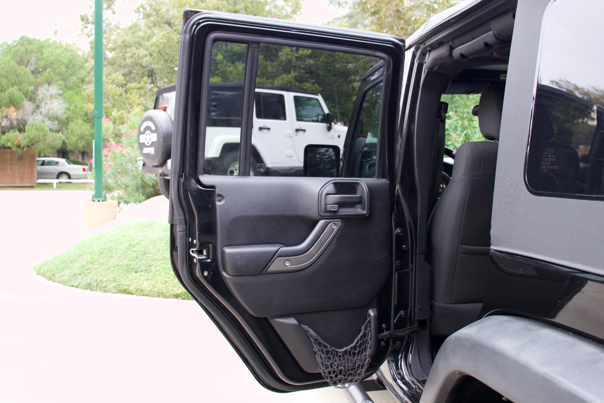 Used-2012-Jeep-Wrangler-Unlimited-Sport