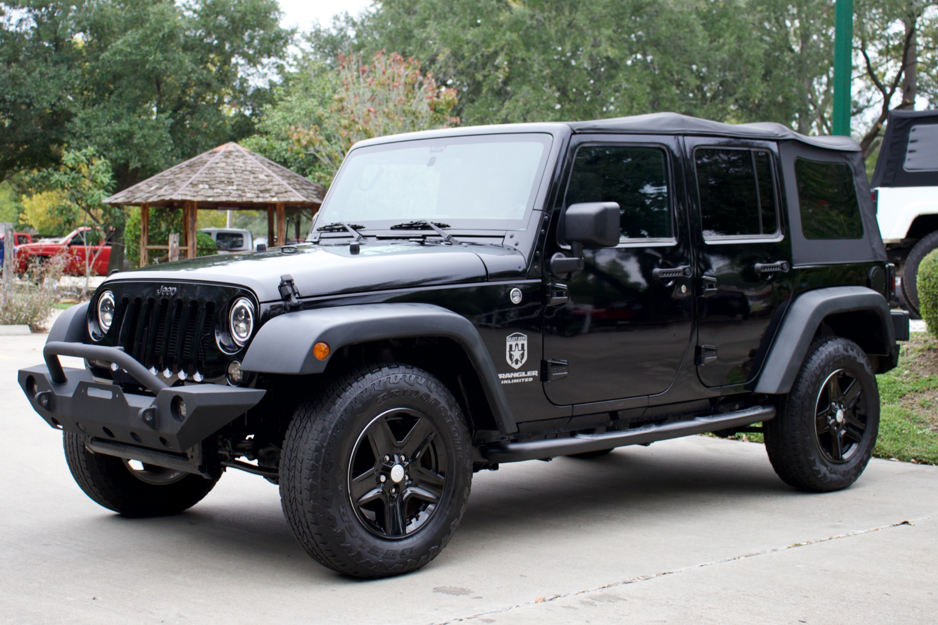 Used-2012-Jeep-Wrangler-Unlimited-Sport