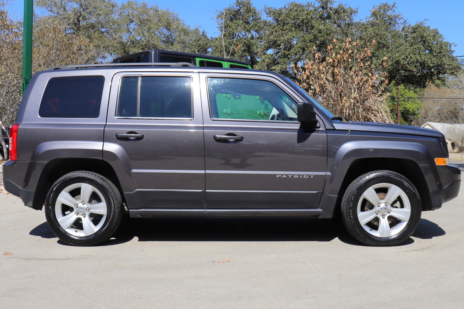 Used-2015-Jeep-Patriot-Latitude