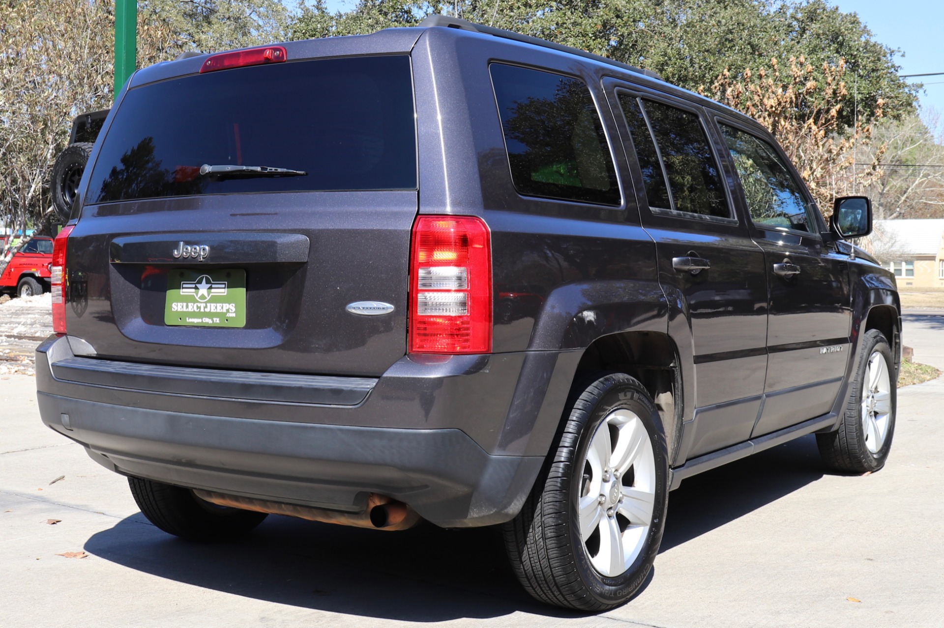 Used-2015-Jeep-Patriot-Latitude