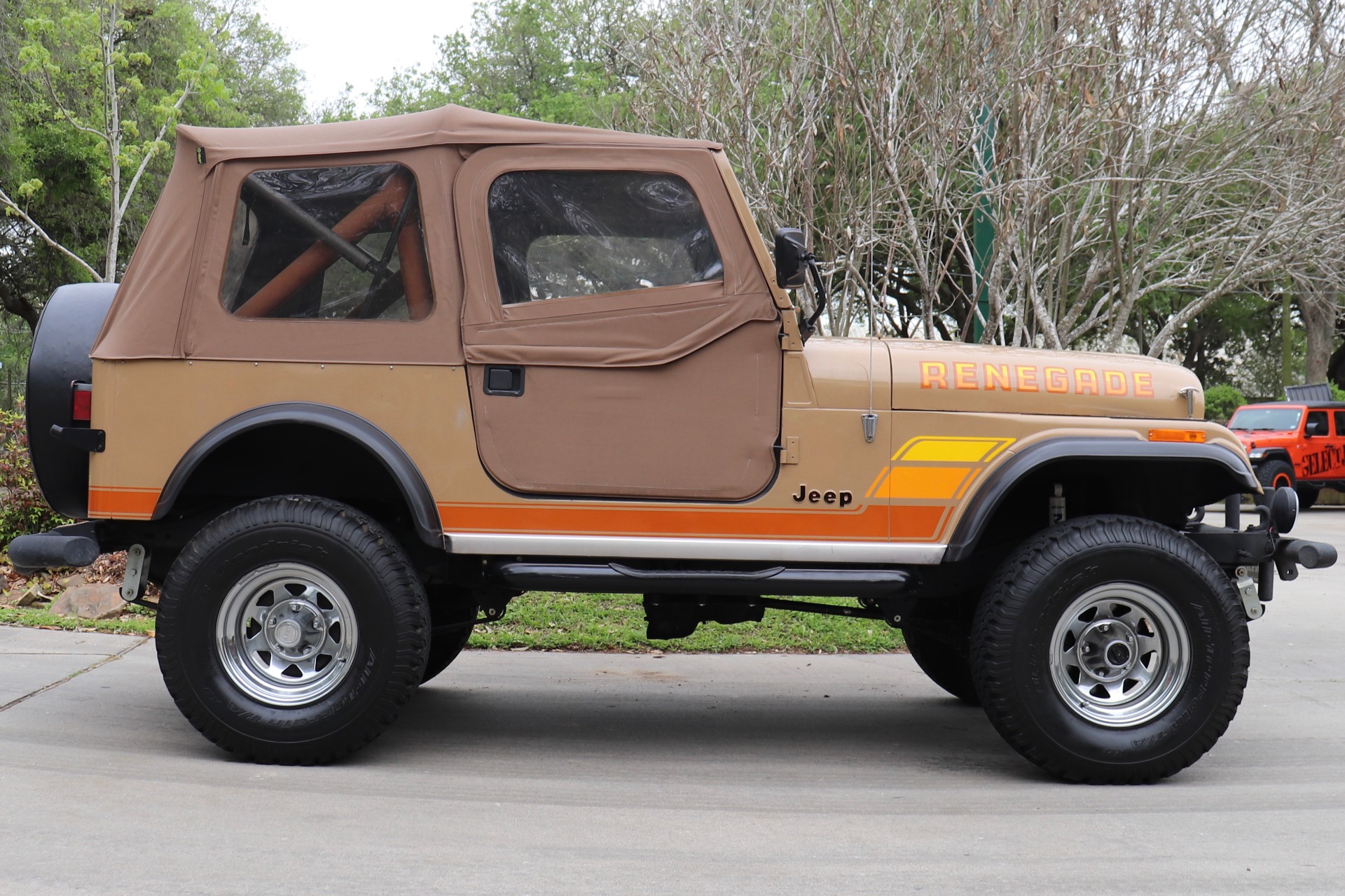 Used-1983-Jeep-CJ-7