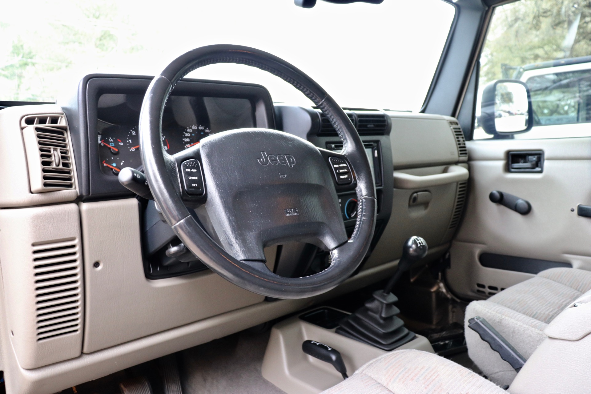 Used-2004-Jeep-Wrangler-Rubicon