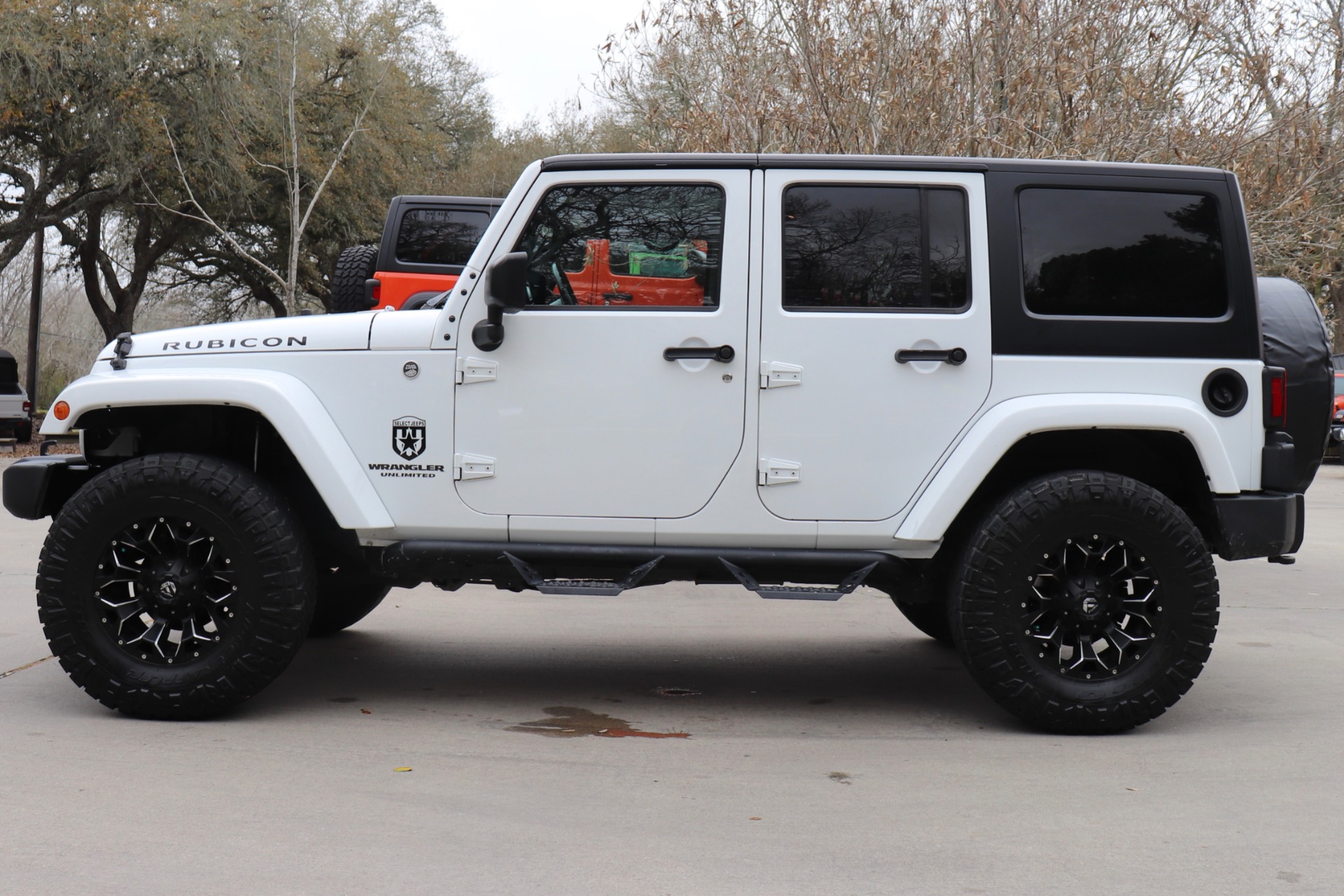 Used-2015-Jeep-Wrangler-Unlimited-Rubicon