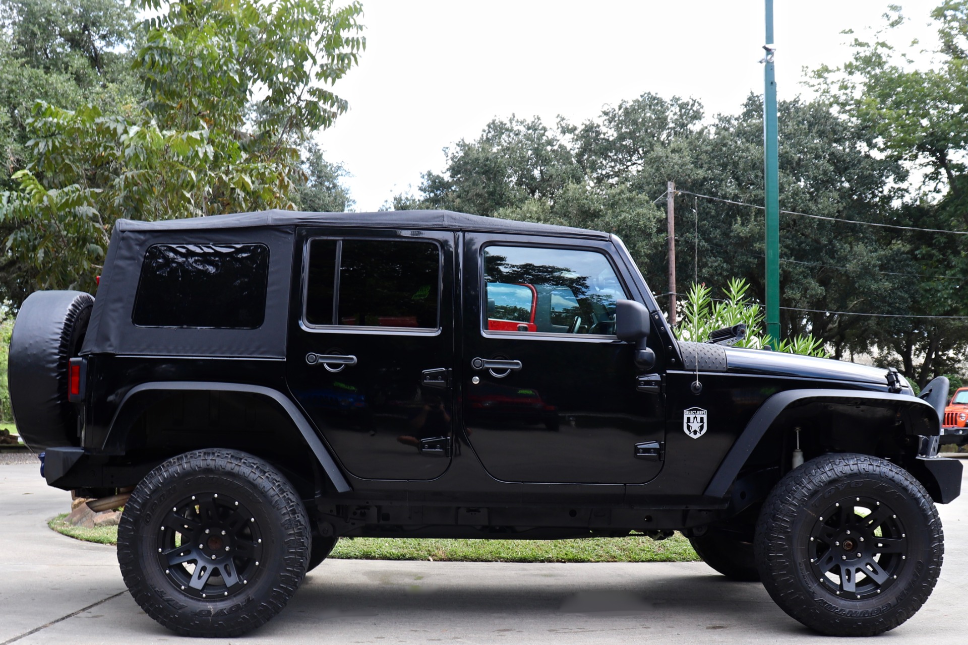 Used-2012-Jeep-Wrangler-Unlimited-Sport