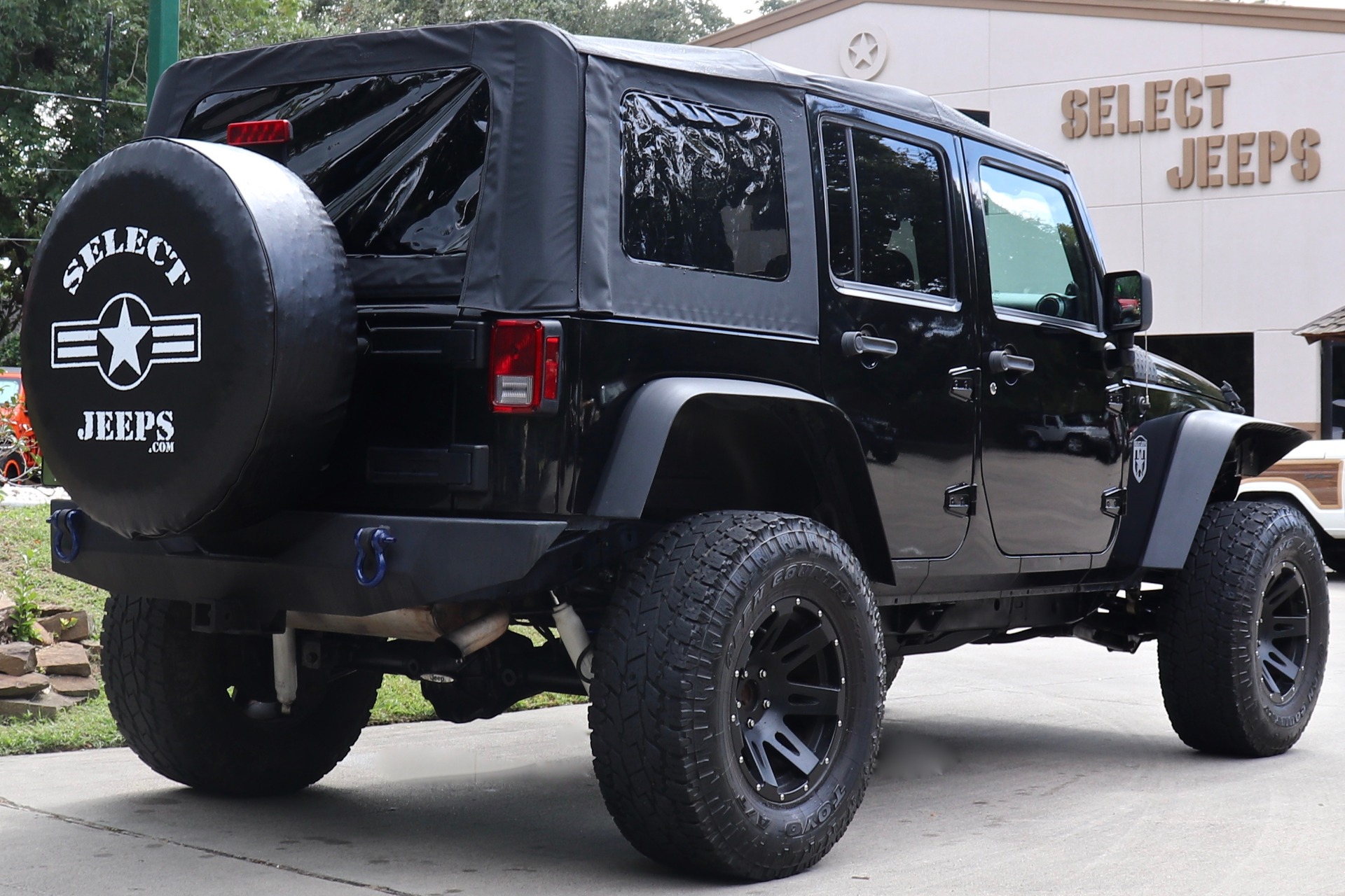 Used-2012-Jeep-Wrangler-Unlimited-Sport