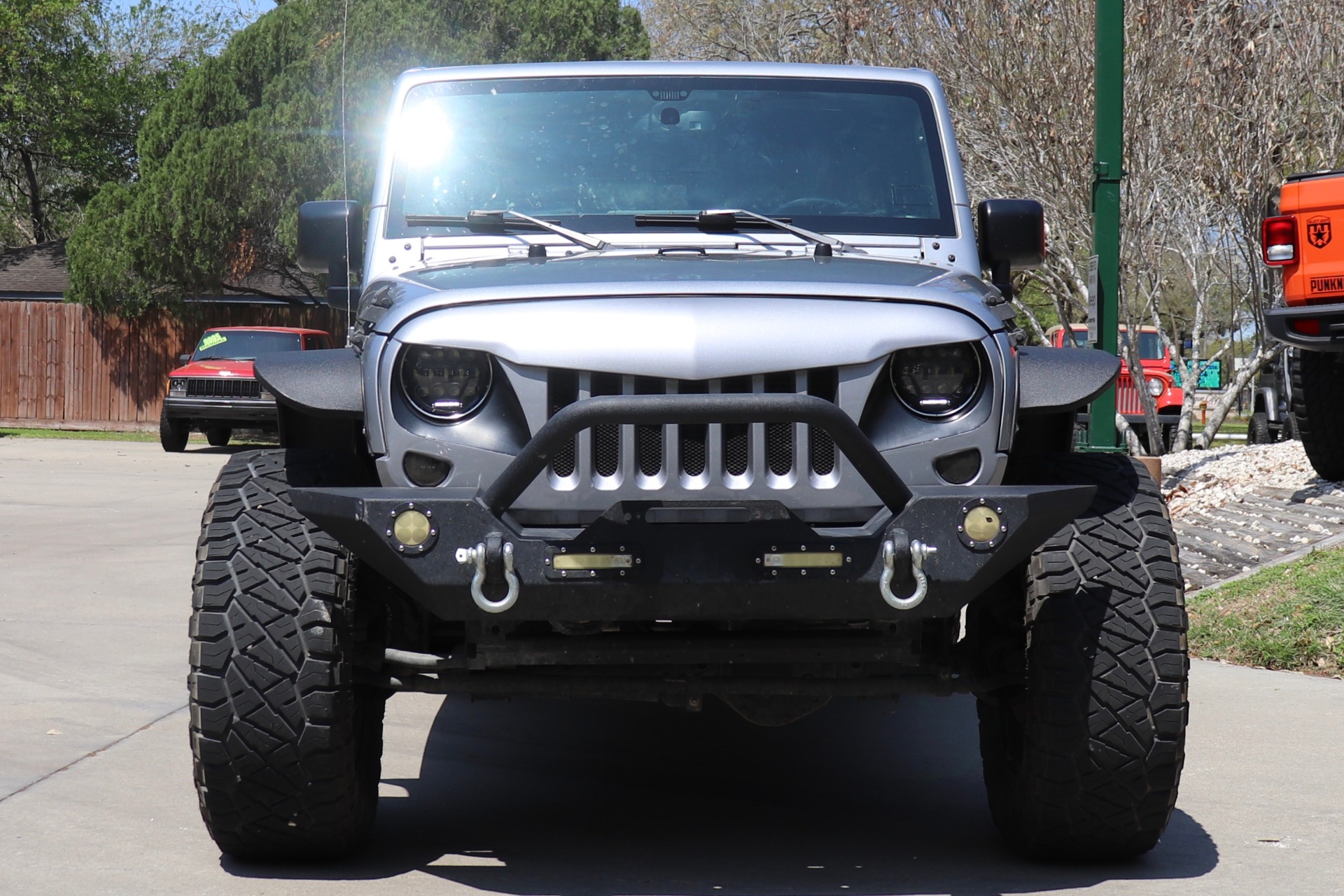 Used-2015-Jeep-Wrangler-Unlimited-Rubicon